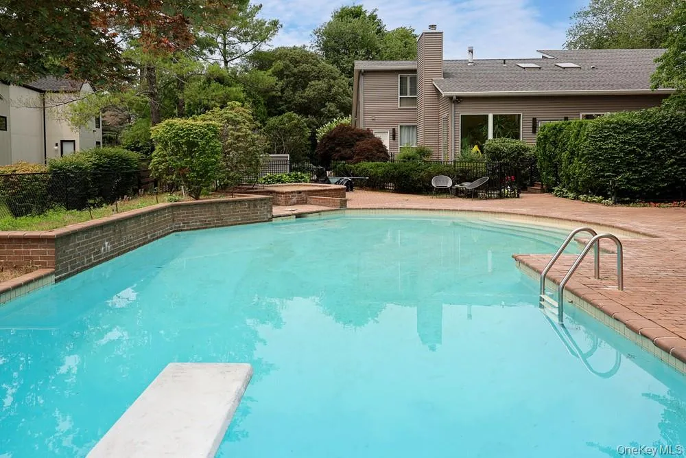 27 Windemere Way, Oyster Bay, NY, 5 Bedrooms Bedrooms, 10 Rooms Rooms,4 BathroomsBathrooms,Residential,For Rent,Windemere,0,1025514 27 Windemere Way, Oyster Bay, NY, 5 Bedrooms Bedrooms, 10 Rooms Rooms,4 BathroomsBathrooms,Residential,For Rent,Windemere,0,1025514