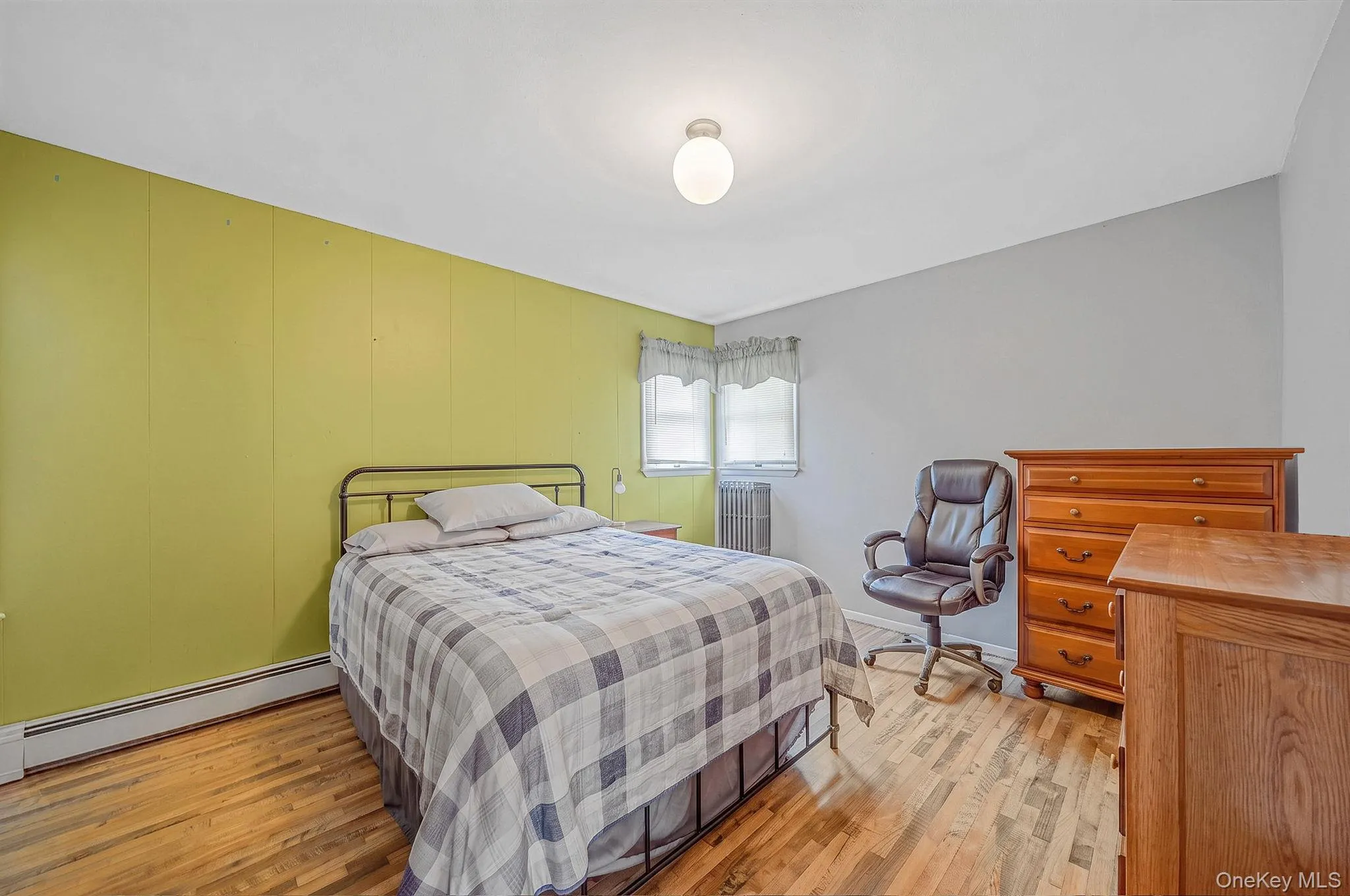 38 1st Street, Islip, NY, 3 Bedrooms Bedrooms, 5 Rooms Rooms,1 BathroomBathrooms,Residential,For Rent,1st,0,1025515 38 1st Street, Islip, NY, 3 Bedrooms Bedrooms, 5 Rooms Rooms,1 BathroomBathrooms,Residential,For Rent,1st,0,1025515