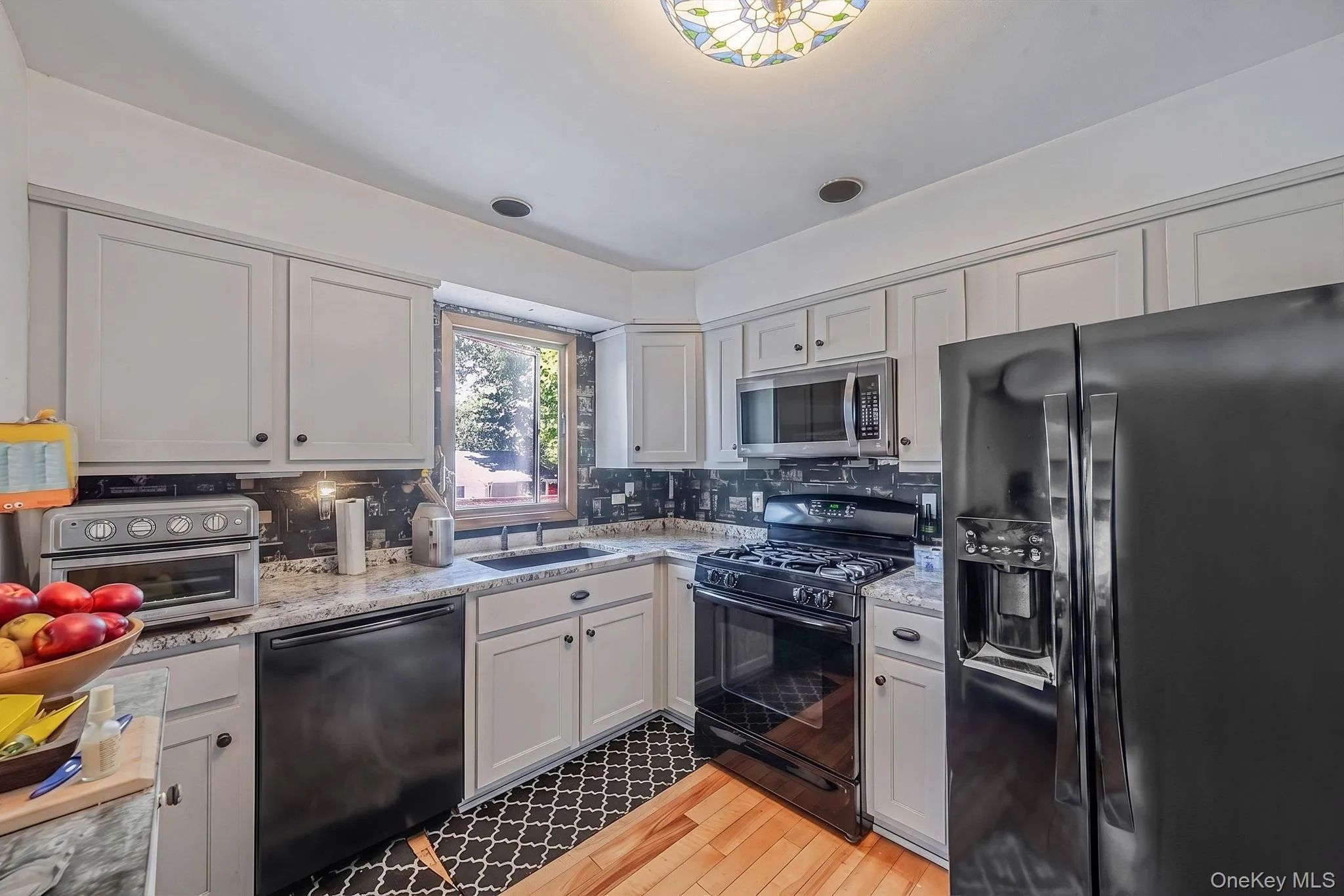 38 1st Street, Islip, NY, 3 Bedrooms Bedrooms, 5 Rooms Rooms,1 BathroomBathrooms,Residential,For Rent,1st,0,1025515 38 1st Street, Islip, NY, 3 Bedrooms Bedrooms, 5 Rooms Rooms,1 BathroomBathrooms,Residential,For Rent,1st,0,1025515