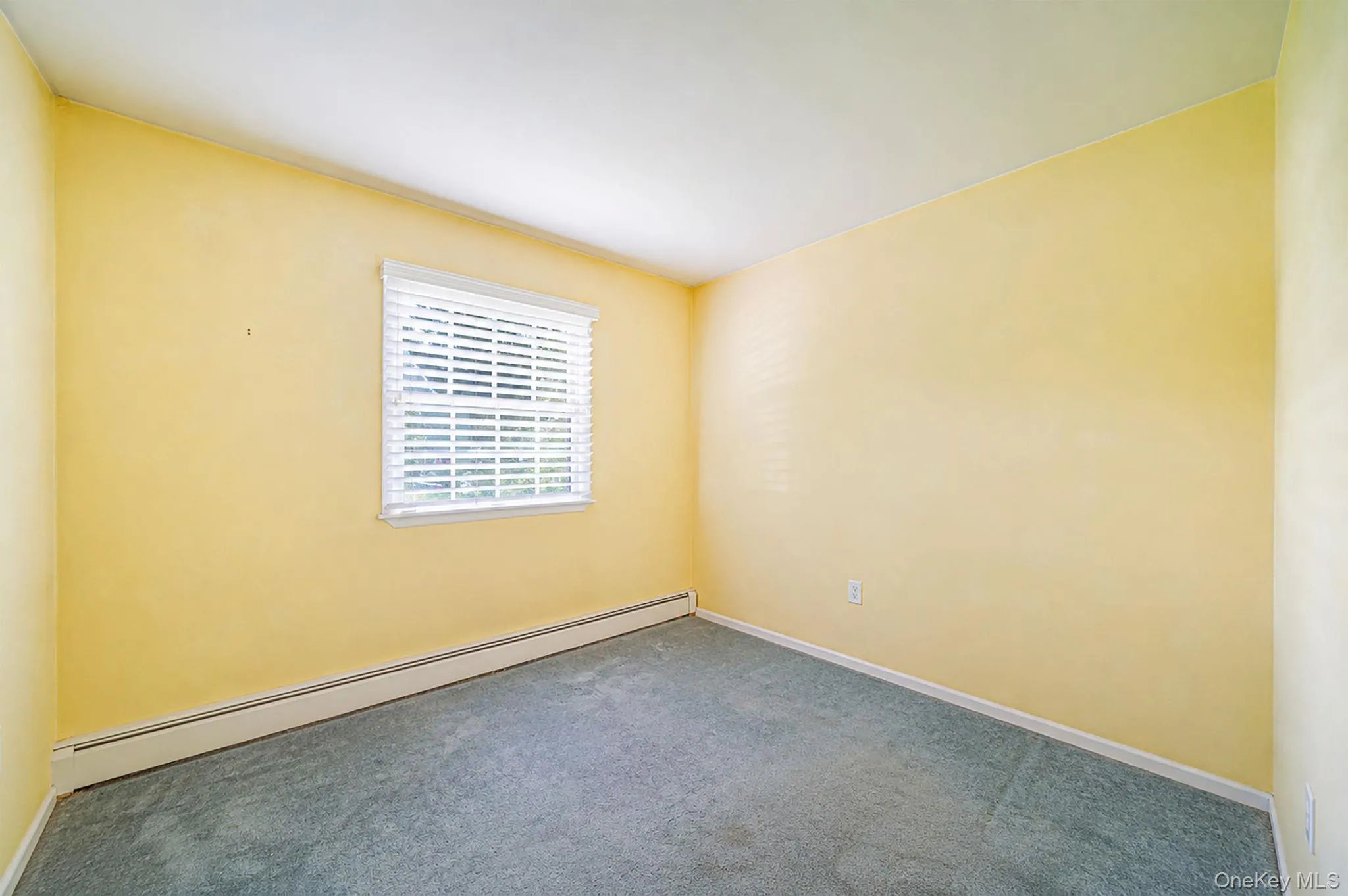 38 1st Street, Islip, NY, 3 Bedrooms Bedrooms, 5 Rooms Rooms,1 BathroomBathrooms,Residential,For Rent,1st,0,1025515 38 1st Street, Islip, NY, 3 Bedrooms Bedrooms, 5 Rooms Rooms,1 BathroomBathrooms,Residential,For Rent,1st,0,1025515
