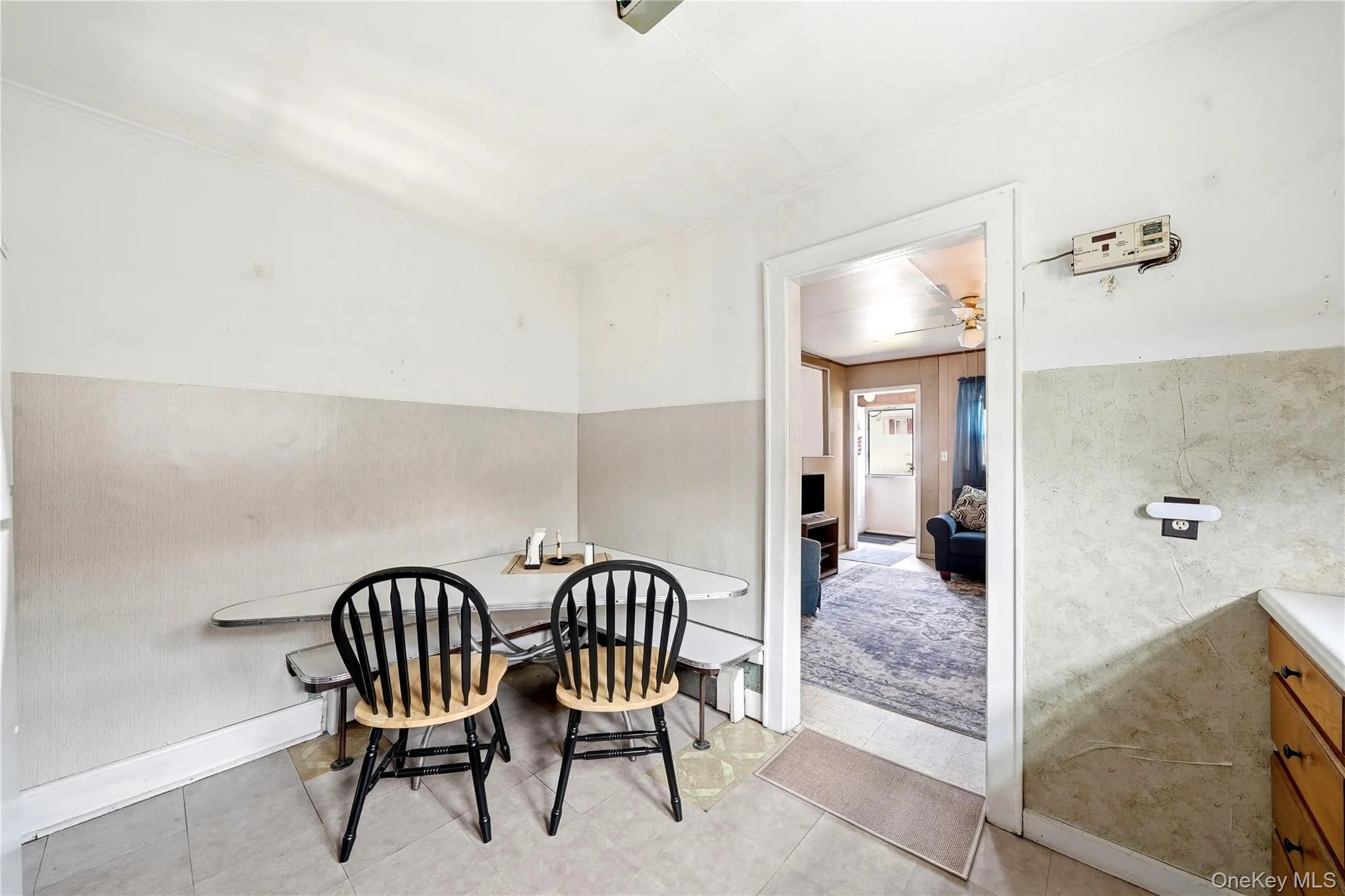 235 7th Street, Babylon, NY, 3 Bedrooms Bedrooms, 6 Rooms Rooms,1 BathroomBathrooms,Residential,For Rent,7th,0,1025522 235 7th Street, Babylon, NY, 3 Bedrooms Bedrooms, 6 Rooms Rooms,1 BathroomBathrooms,Residential,For Rent,7th,0,1025522