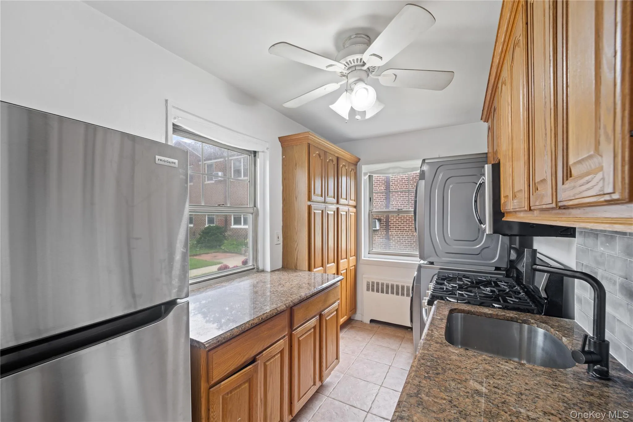 252-38 60th Avenue, New York, NY, 3 Bedrooms Bedrooms, 5 Rooms Rooms,1 BathroomBathrooms,Residential,For Rent,60th,0,1025525 252-38 60th Avenue, New York, NY, 3 Bedrooms Bedrooms, 5 Rooms Rooms,1 BathroomBathrooms,Residential,For Rent,60th,0,1025525