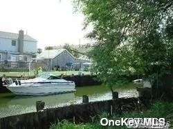 64 Waterview Street, Hempstead, NY, 3 Bedrooms Bedrooms, 6 Rooms Rooms,2 BathroomsBathrooms,Residential,For Rent,Waterview,0,1025529 64 Waterview Street, Hempstead, NY, 3 Bedrooms Bedrooms, 6 Rooms Rooms,2 BathroomsBathrooms,Residential,For Rent,Waterview,0,1025529