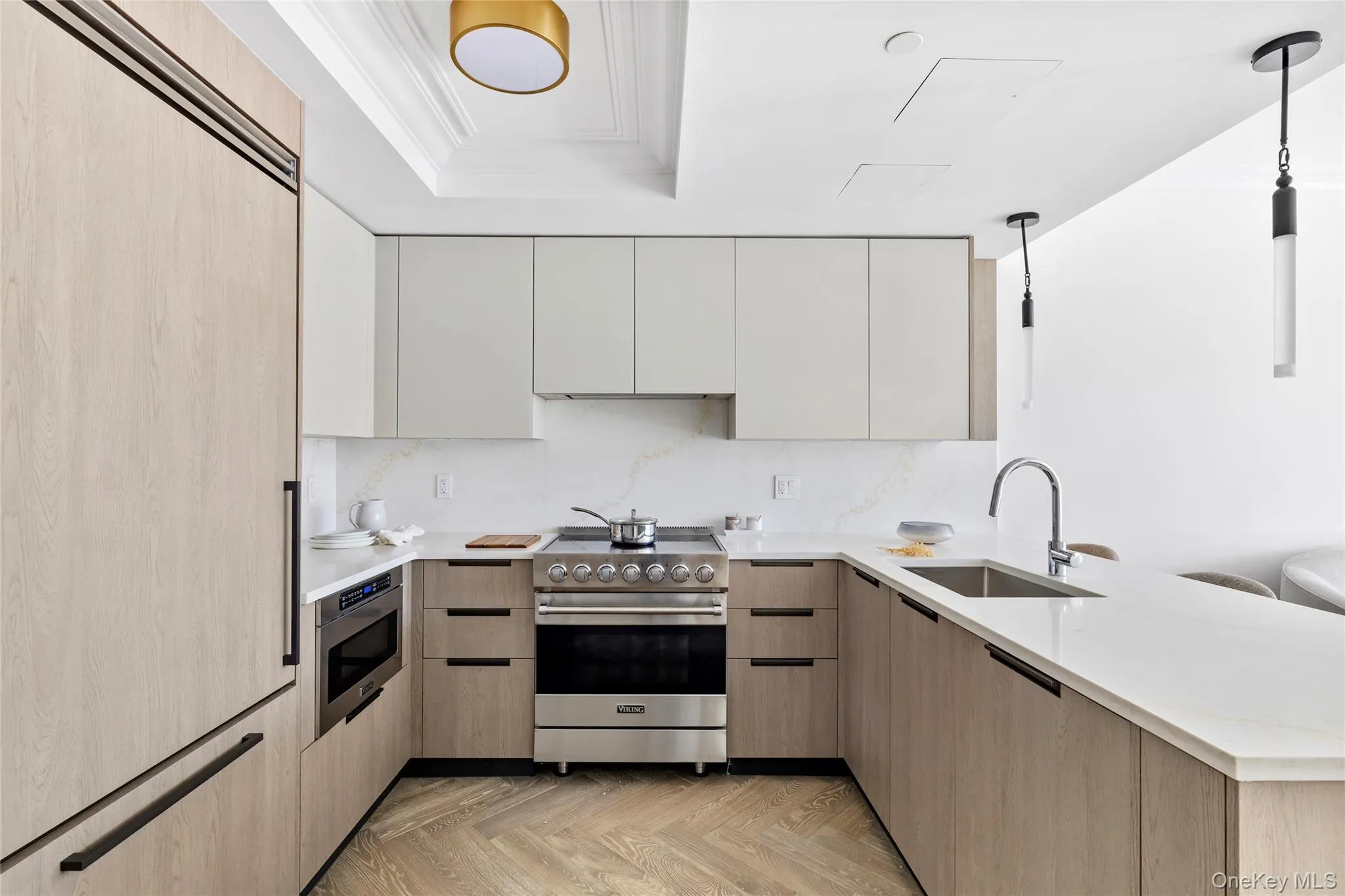 78-29 Austin, New York, NY, 2 Bedrooms Bedrooms, 4 Rooms Rooms,2 BathroomsBathrooms,Residential,For Rent,Austin,0,1025532 78-29 Austin, New York, NY, 2 Bedrooms Bedrooms, 4 Rooms Rooms,2 BathroomsBathrooms,Residential,For Rent,Austin,0,1025532