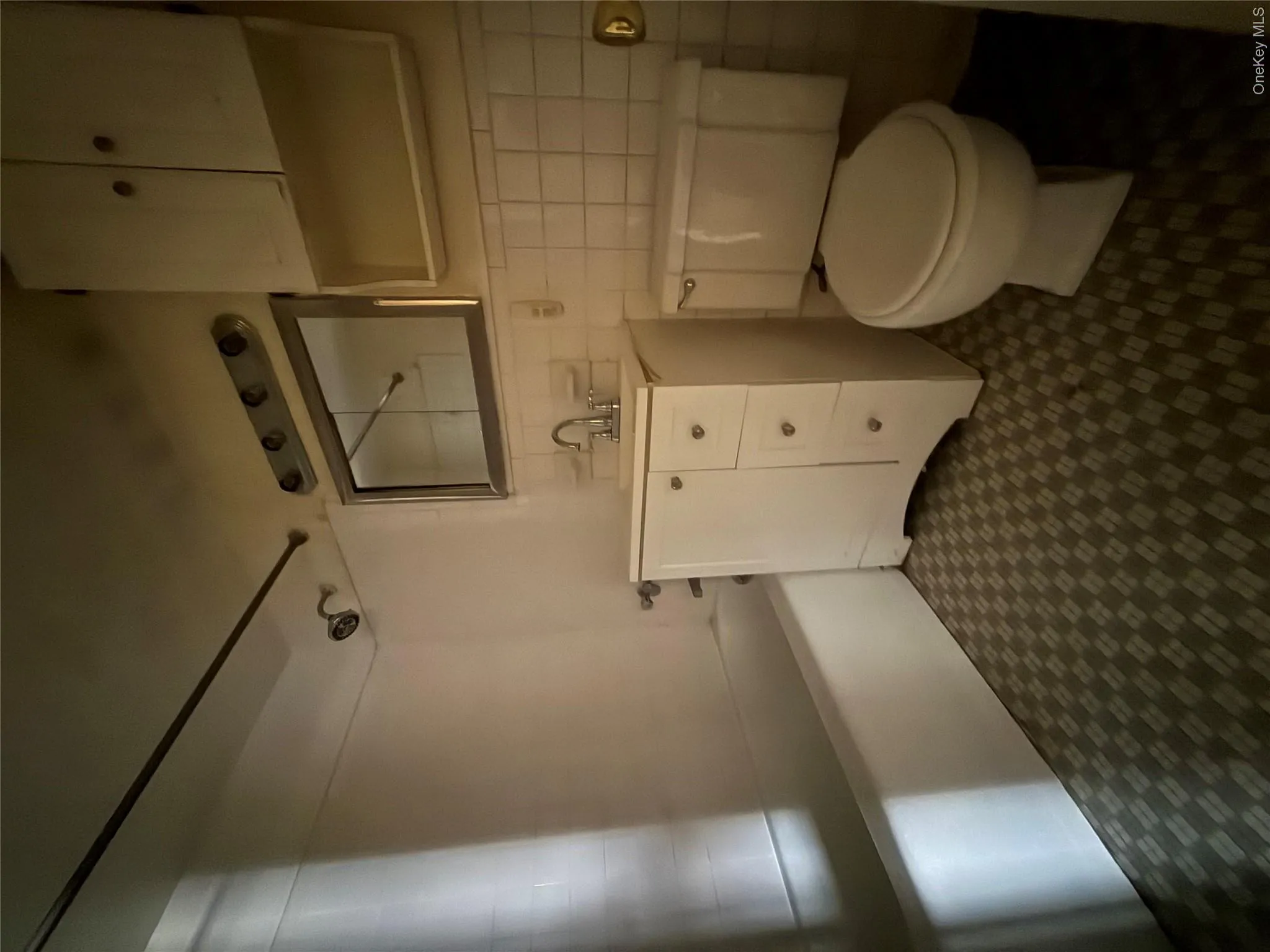160-10 89th Avenue, New York, NY, 2 Bedrooms Bedrooms, 4 Rooms Rooms,1 BathroomBathrooms,Residential,For Rent,89th,0,1025543 160-10 89th Avenue, New York, NY, 2 Bedrooms Bedrooms, 4 Rooms Rooms,1 BathroomBathrooms,Residential,For Rent,89th,0,1025543