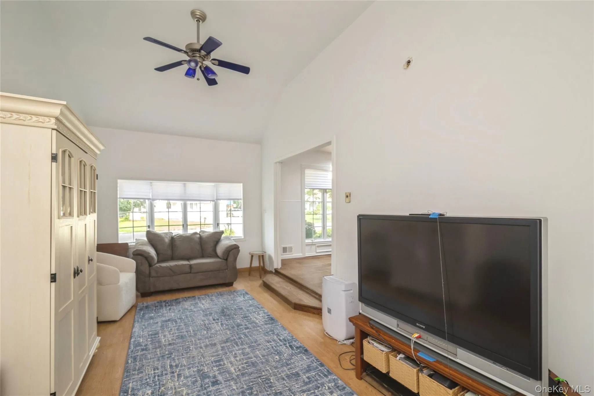 12 Larry Road, Brookhaven, NY, 3 Bedrooms Bedrooms, 8 Rooms Rooms,2 BathroomsBathrooms,Residential,For Rent,Larry,0,1025544 12 Larry Road, Brookhaven, NY, 3 Bedrooms Bedrooms, 8 Rooms Rooms,2 BathroomsBathrooms,Residential,For Rent,Larry,0,1025544