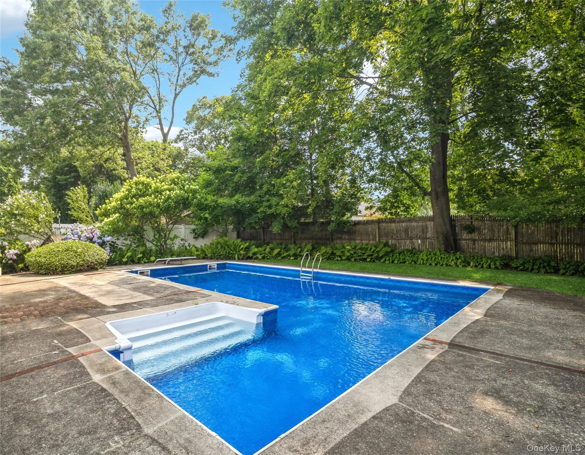 12 Larry Road, Brookhaven, NY, 3 Bedrooms Bedrooms, 8 Rooms Rooms,2 BathroomsBathrooms,Residential,For Rent,Larry,0,1025544 12 Larry Road, Brookhaven, NY, 3 Bedrooms Bedrooms, 8 Rooms Rooms,2 BathroomsBathrooms,Residential,For Rent,Larry,0,1025544