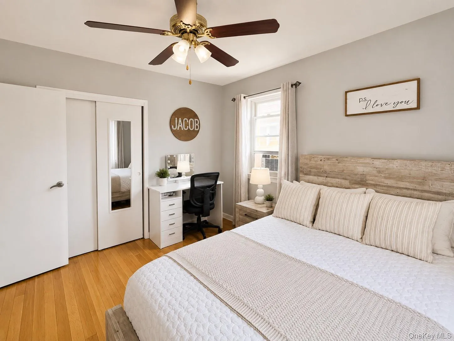 1626 Bayview Avenue, New York, NY, 4 Bedrooms Bedrooms, 10 Rooms Rooms,2 BathroomsBathrooms,Residential,For Rent,Bayview,0,1025553 1626 Bayview Avenue, New York, NY, 4 Bedrooms Bedrooms, 10 Rooms Rooms,2 BathroomsBathrooms,Residential,For Rent,Bayview,0,1025553