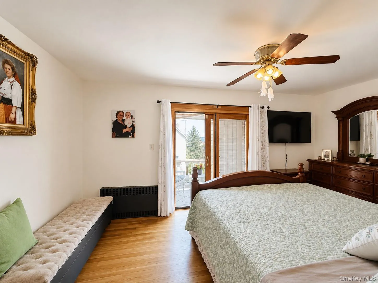 1626 Bayview Avenue, New York, NY, 4 Bedrooms Bedrooms, 10 Rooms Rooms,2 BathroomsBathrooms,Residential,For Rent,Bayview,0,1025553 1626 Bayview Avenue, New York, NY, 4 Bedrooms Bedrooms, 10 Rooms Rooms,2 BathroomsBathrooms,Residential,For Rent,Bayview,0,1025553