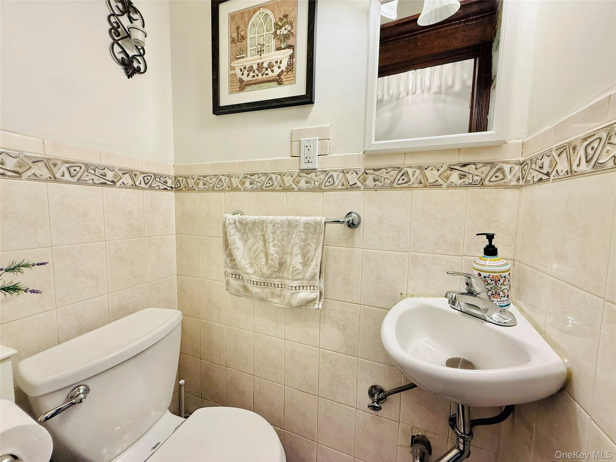 1626 Bayview Avenue, New York, NY, 4 Bedrooms Bedrooms, 10 Rooms Rooms,2 BathroomsBathrooms,Residential,For Rent,Bayview,0,1025553 1626 Bayview Avenue, New York, NY, 4 Bedrooms Bedrooms, 10 Rooms Rooms,2 BathroomsBathrooms,Residential,For Rent,Bayview,0,1025553