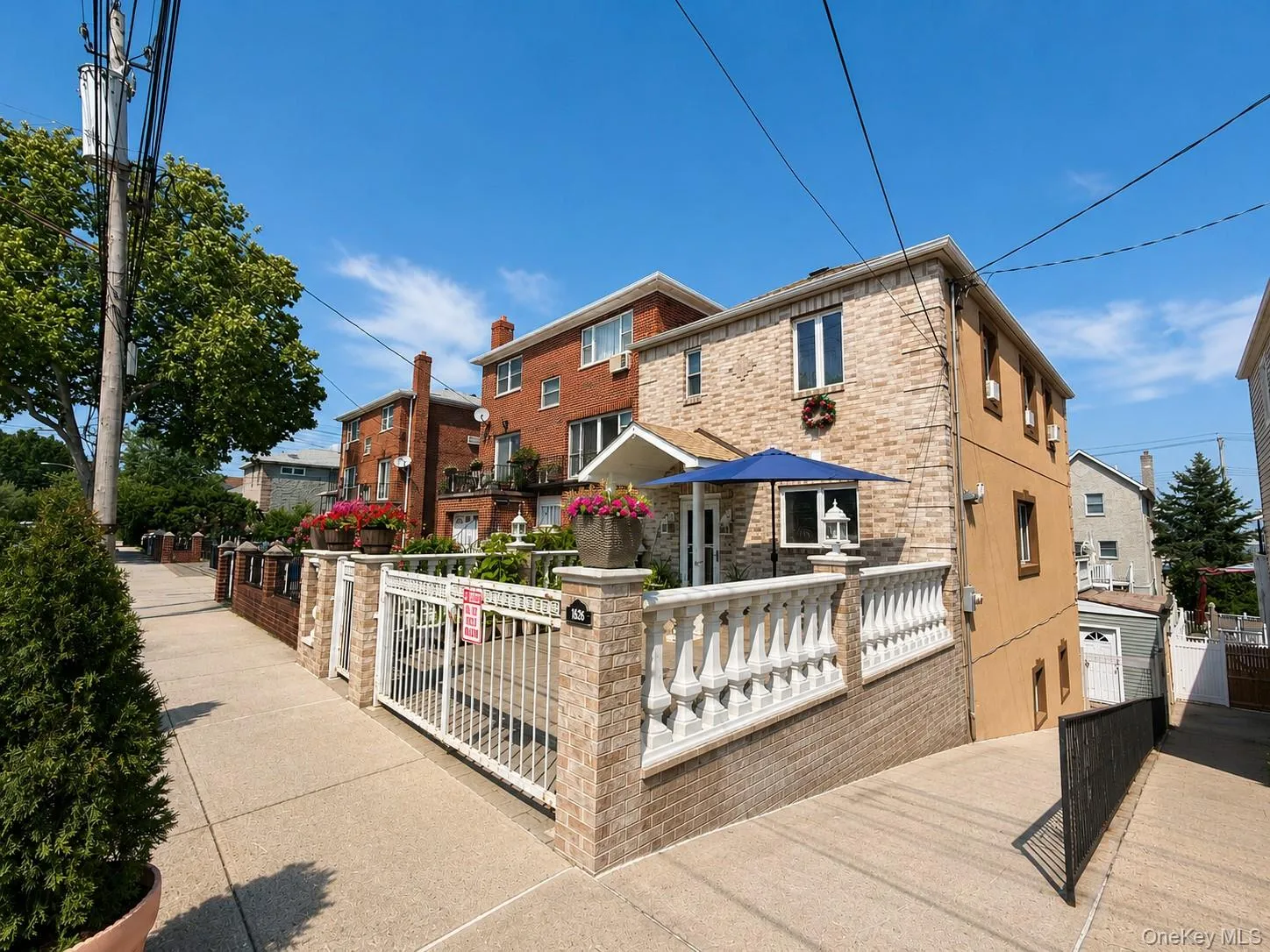 1626 Bayview Avenue, New York, NY, 4 Bedrooms Bedrooms, 10 Rooms Rooms,2 BathroomsBathrooms,Residential,For Rent,Bayview,0,1025553 1626 Bayview Avenue, New York, NY, 4 Bedrooms Bedrooms, 10 Rooms Rooms,2 BathroomsBathrooms,Residential,For Rent,Bayview,0,1025553