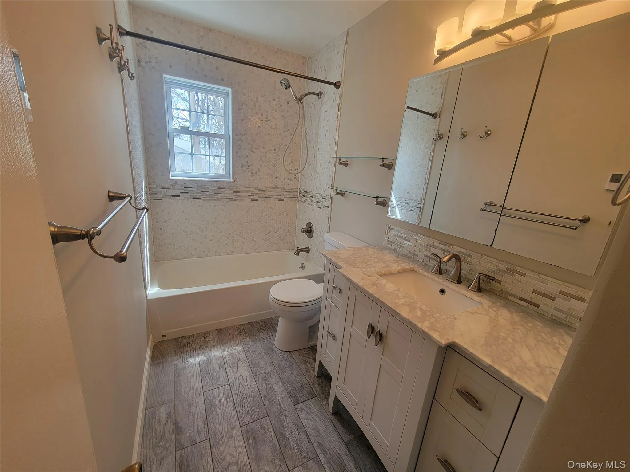 201 Woodland Hills Road, White Plains, NY, 2 Bedrooms Bedrooms, 6 Rooms Rooms,1 BathroomBathrooms,Residential Lease,For Rent,Woodland Hills,0,1025554 201 Woodland Hills Road, White Plains, NY, 2 Bedrooms Bedrooms, 6 Rooms Rooms,1 BathroomBathrooms,Residential Lease,For Rent,Woodland Hills,0,1025554