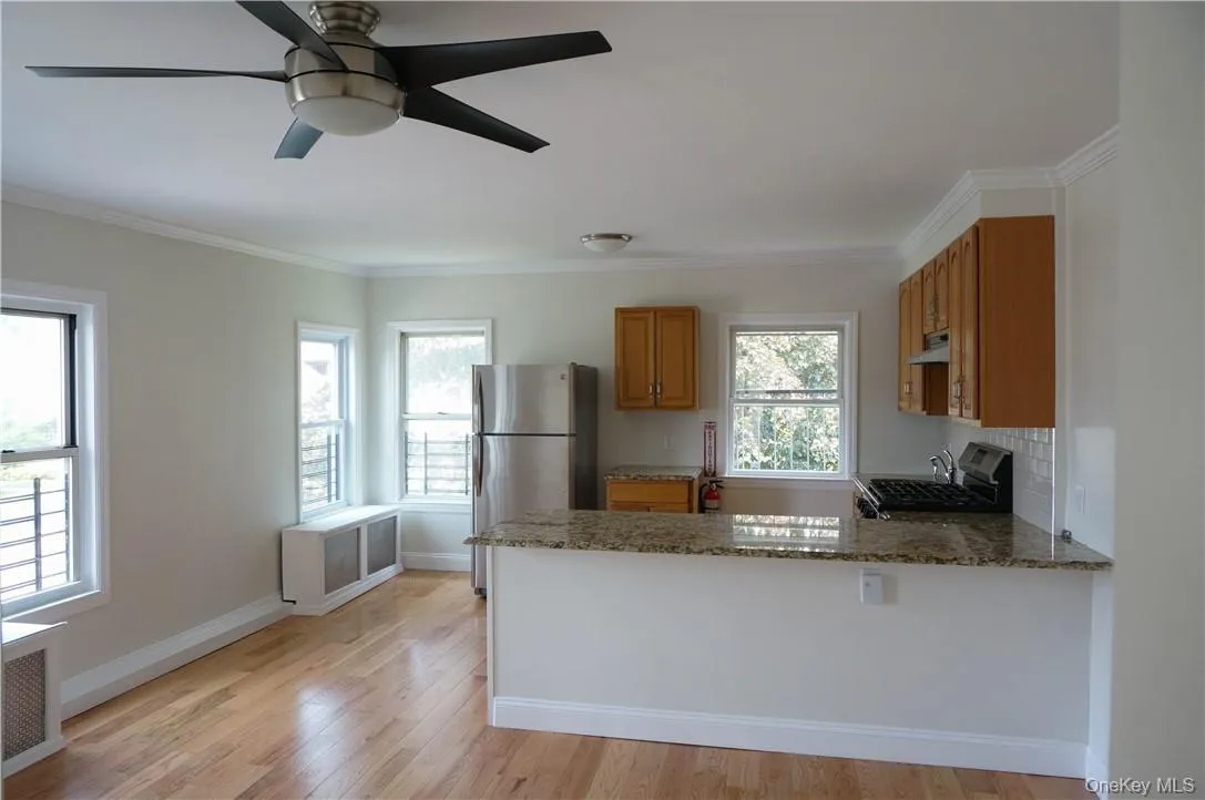 80 Dunwoodie Street, Yonkers, NY, 2 Bedrooms Bedrooms, 4 Rooms Rooms,1 BathroomBathrooms,Residential Lease,For Rent,Dunwoodie,0,1025567 80 Dunwoodie Street, Yonkers, NY, 2 Bedrooms Bedrooms, 4 Rooms Rooms,1 BathroomBathrooms,Residential Lease,For Rent,Dunwoodie,0,1025567