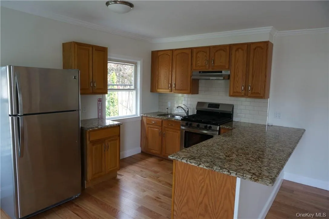 80 Dunwoodie Street, Yonkers, NY, 2 Bedrooms Bedrooms, 4 Rooms Rooms,1 BathroomBathrooms,Residential Lease,For Rent,Dunwoodie,0,1025567 80 Dunwoodie Street, Yonkers, NY, 2 Bedrooms Bedrooms, 4 Rooms Rooms,1 BathroomBathrooms,Residential Lease,For Rent,Dunwoodie,0,1025567