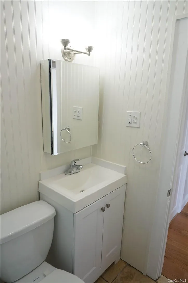 80 Dunwoodie Street, Yonkers, NY, 2 Bedrooms Bedrooms, 4 Rooms Rooms,1 BathroomBathrooms,Residential Lease,For Rent,Dunwoodie,0,1025567 80 Dunwoodie Street, Yonkers, NY, 2 Bedrooms Bedrooms, 4 Rooms Rooms,1 BathroomBathrooms,Residential Lease,For Rent,Dunwoodie,0,1025567