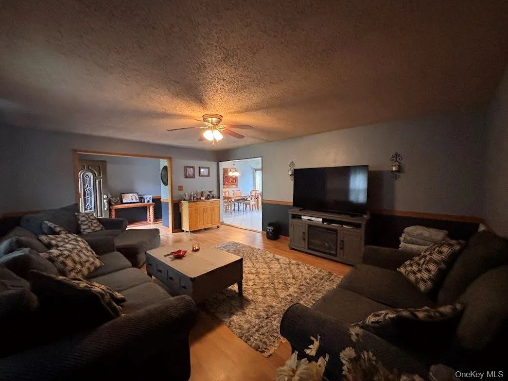 444 Bicycle Path, Brookhaven, NY, 4 Bedrooms Bedrooms, 9 Rooms Rooms,3 BathroomsBathrooms,Residential,For Rent,Bicycle,0,1025573 444 Bicycle Path, Brookhaven, NY, 4 Bedrooms Bedrooms, 9 Rooms Rooms,3 BathroomsBathrooms,Residential,For Rent,Bicycle,0,1025573