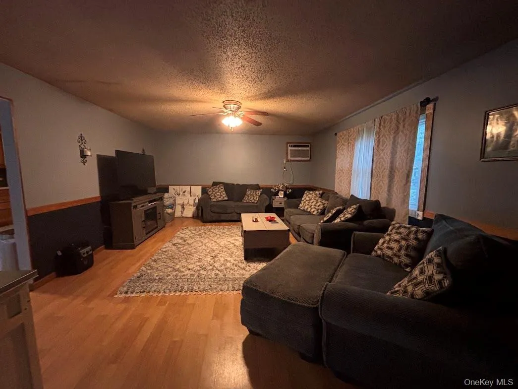 444 Bicycle Path, Brookhaven, NY, 4 Bedrooms Bedrooms, 9 Rooms Rooms,3 BathroomsBathrooms,Residential,For Rent,Bicycle,0,1025573 444 Bicycle Path, Brookhaven, NY, 4 Bedrooms Bedrooms, 9 Rooms Rooms,3 BathroomsBathrooms,Residential,For Rent,Bicycle,0,1025573