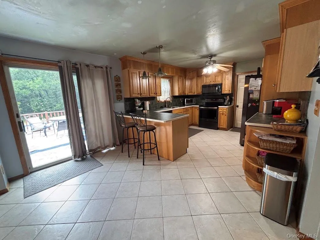 444 Bicycle Path, Brookhaven, NY, 4 Bedrooms Bedrooms, 9 Rooms Rooms,3 BathroomsBathrooms,Residential,For Rent,Bicycle,0,1025573 444 Bicycle Path, Brookhaven, NY, 4 Bedrooms Bedrooms, 9 Rooms Rooms,3 BathroomsBathrooms,Residential,For Rent,Bicycle,0,1025573