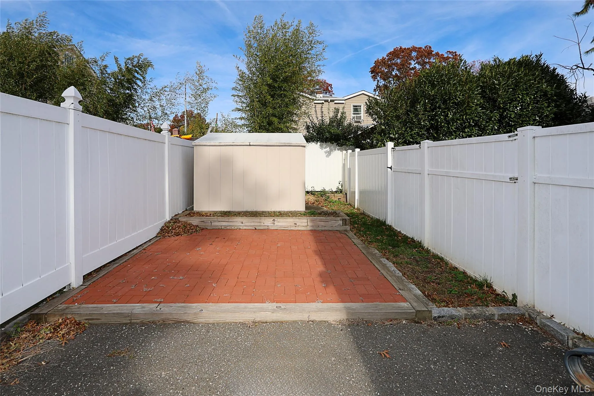 83 Lexington Avenue, North Hempstead, NY, 3 Bedrooms Bedrooms, 5 Rooms Rooms,1 BathroomBathrooms,Residential Lease,For Rent,Lexington,0,1025578 83 Lexington Avenue, North Hempstead, NY, 3 Bedrooms Bedrooms, 5 Rooms Rooms,1 BathroomBathrooms,Residential Lease,For Rent,Lexington,0,1025578