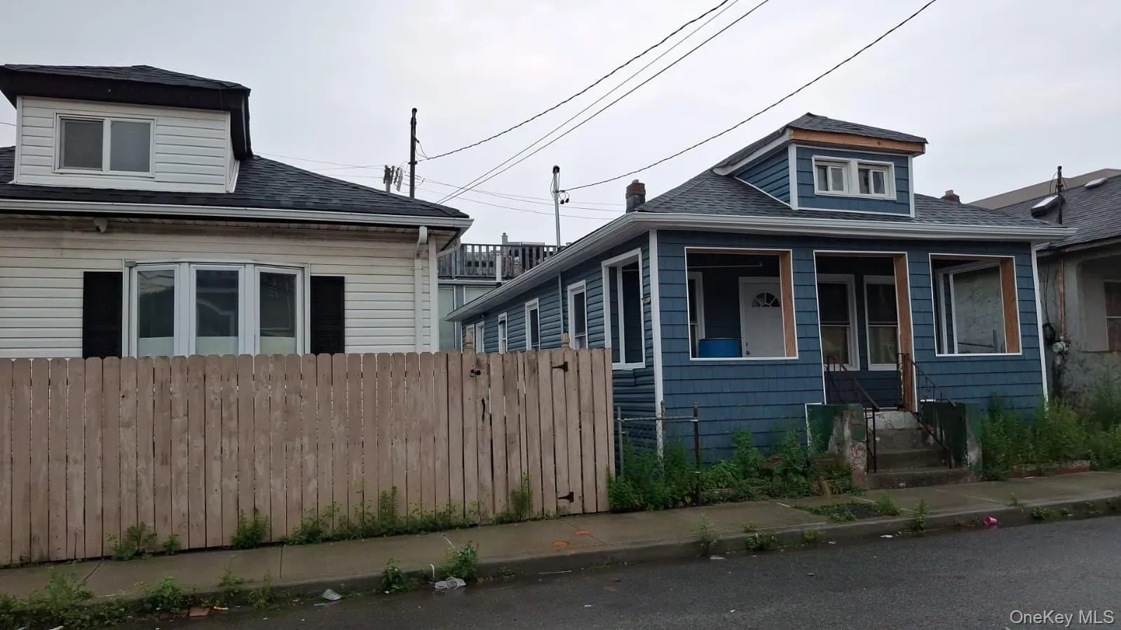 194 Beach 25th Street, New York, NY, 3 Bedrooms Bedrooms, 6 Rooms Rooms,1 BathroomBathrooms,Residential,For Rent,Beach 25th,0,1025580 194 Beach 25th Street, New York, NY, 3 Bedrooms Bedrooms, 6 Rooms Rooms,1 BathroomBathrooms,Residential,For Rent,Beach 25th,0,1025580