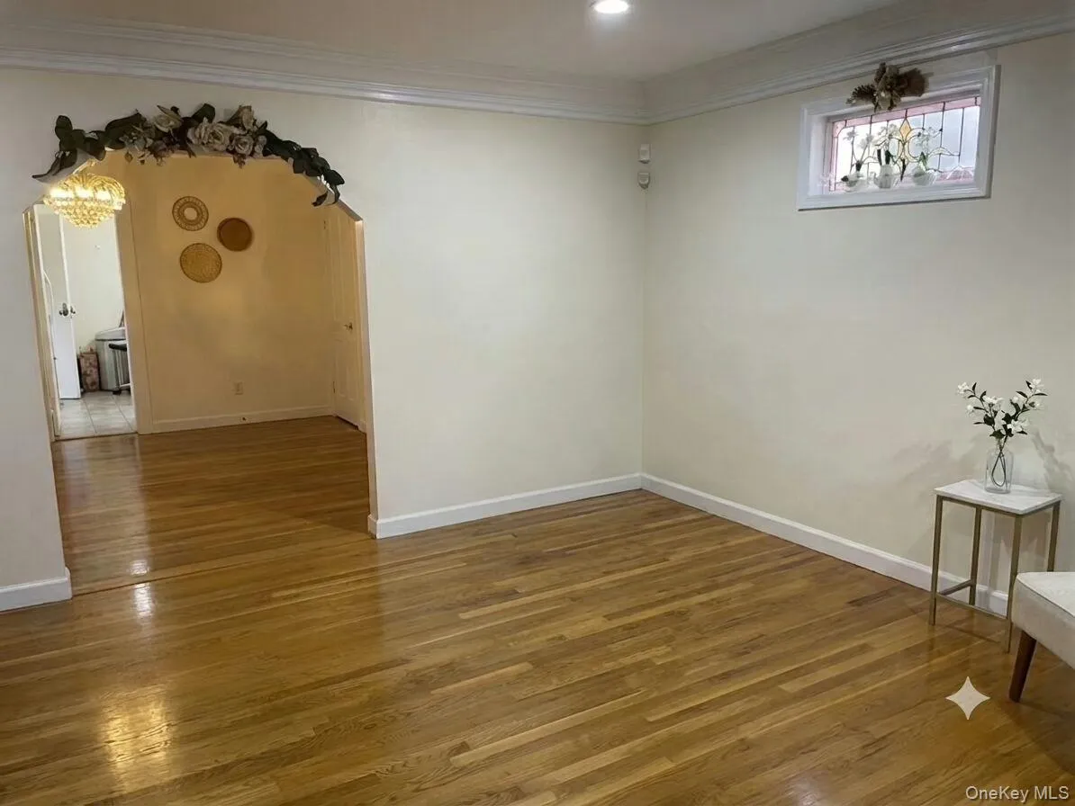10506 221st Street, New York, NY, 3 Bedrooms Bedrooms, 6 Rooms Rooms,2 BathroomsBathrooms,Residential,For Rent,221st,0,1025581 10506 221st Street, New York, NY, 3 Bedrooms Bedrooms, 6 Rooms Rooms,2 BathroomsBathrooms,Residential,For Rent,221st,0,1025581