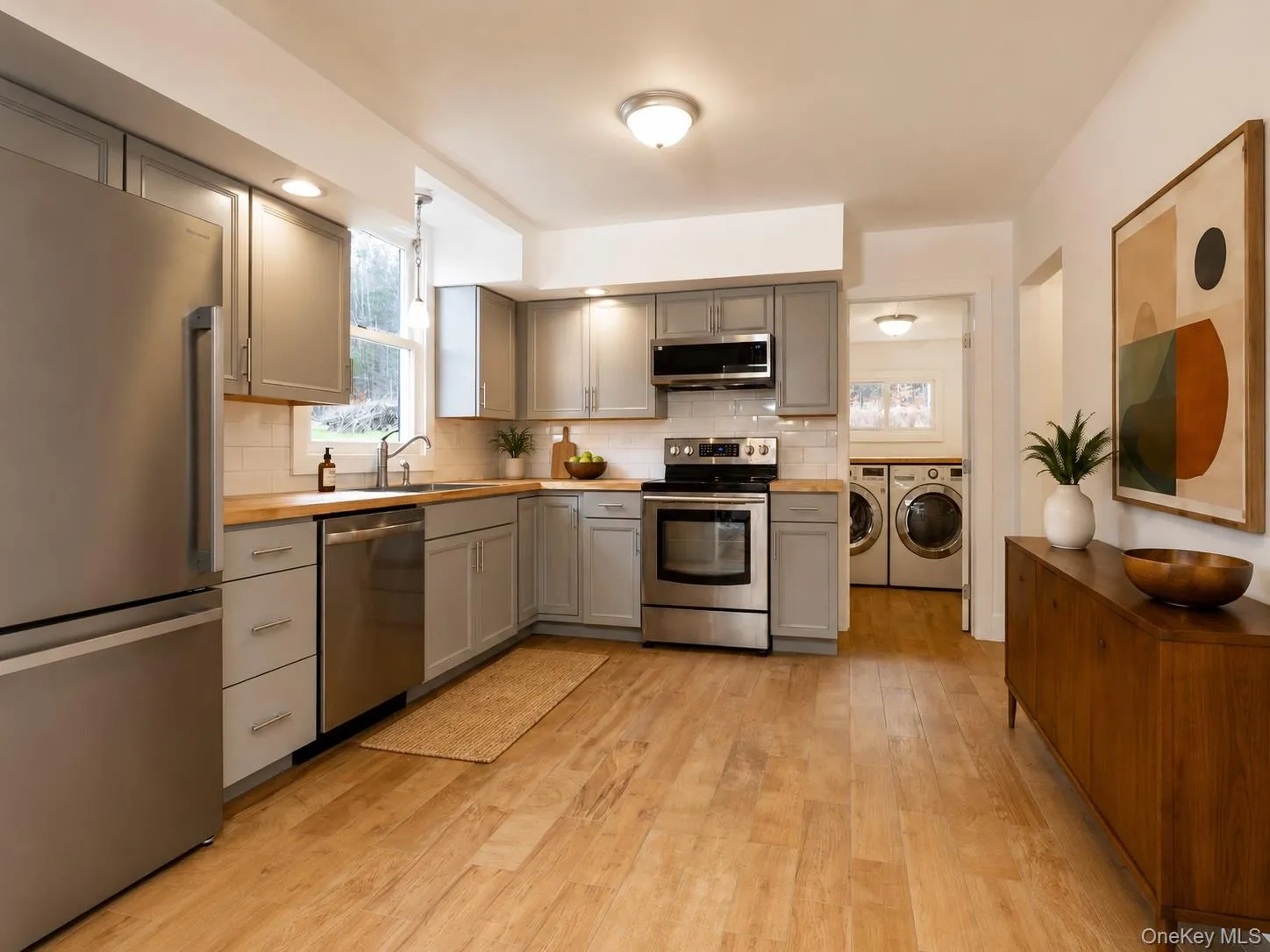 40 Highland Avenue, Wawarsing, NY, 3 Bedrooms Bedrooms, 9 Rooms Rooms,1 BathroomBathrooms,Residential,For Rent,Highland,0,1025586 40 Highland Avenue, Wawarsing, NY, 3 Bedrooms Bedrooms, 9 Rooms Rooms,1 BathroomBathrooms,Residential,For Rent,Highland,0,1025586