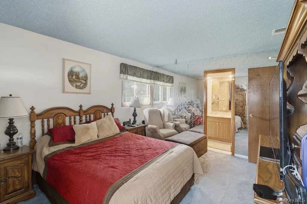 432 Wildwood Road, Islip, NY, 3 Bedrooms Bedrooms, 7 Rooms Rooms,2 BathroomsBathrooms,Residential,For Rent,Wildwood,0,1025589 432 Wildwood Road, Islip, NY, 3 Bedrooms Bedrooms, 7 Rooms Rooms,2 BathroomsBathrooms,Residential,For Rent,Wildwood,0,1025589