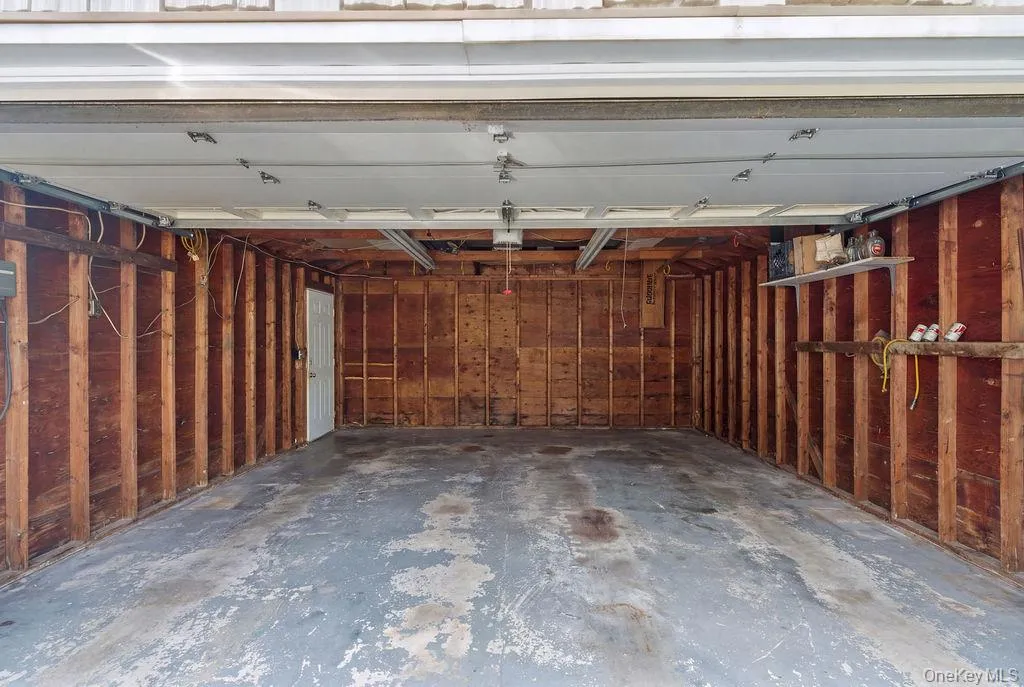 432 Wildwood Road, Islip, NY, 3 Bedrooms Bedrooms, 7 Rooms Rooms,2 BathroomsBathrooms,Residential,For Rent,Wildwood,0,1025589 432 Wildwood Road, Islip, NY, 3 Bedrooms Bedrooms, 7 Rooms Rooms,2 BathroomsBathrooms,Residential,For Rent,Wildwood,0,1025589