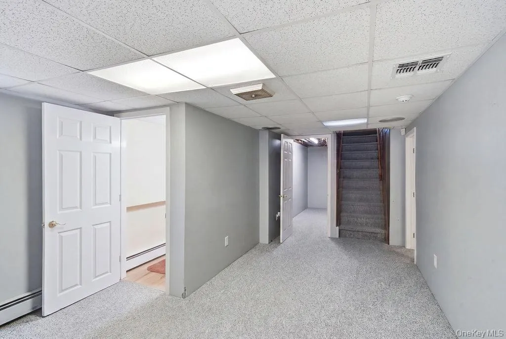 432 Wildwood Road, Islip, NY, 3 Bedrooms Bedrooms, 7 Rooms Rooms,2 BathroomsBathrooms,Residential,For Rent,Wildwood,0,1025589 432 Wildwood Road, Islip, NY, 3 Bedrooms Bedrooms, 7 Rooms Rooms,2 BathroomsBathrooms,Residential,For Rent,Wildwood,0,1025589