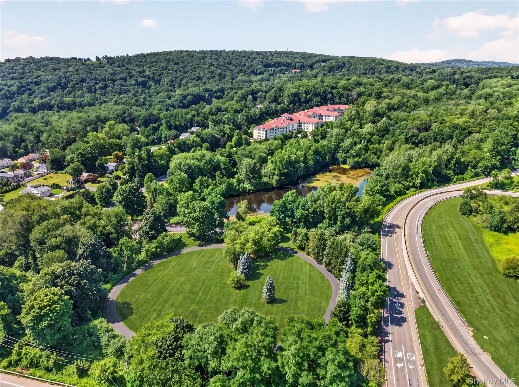 Scenic outdoor walking and jogging track set beautifully on park-like grounds. Scenic outdoor walking and jogging track set beautifully on park-like grounds.