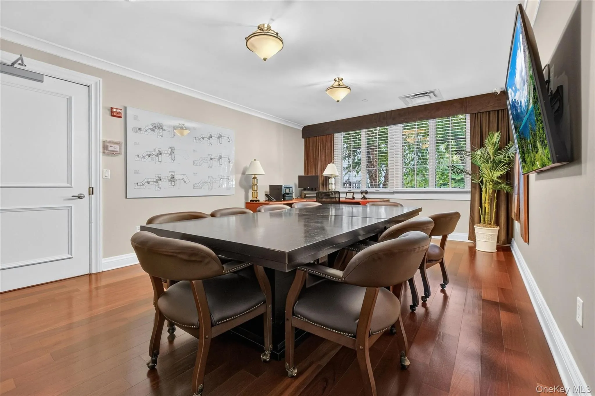 Resident Business Center for remote work and meetings. Resident Business Center for remote work and meetings.