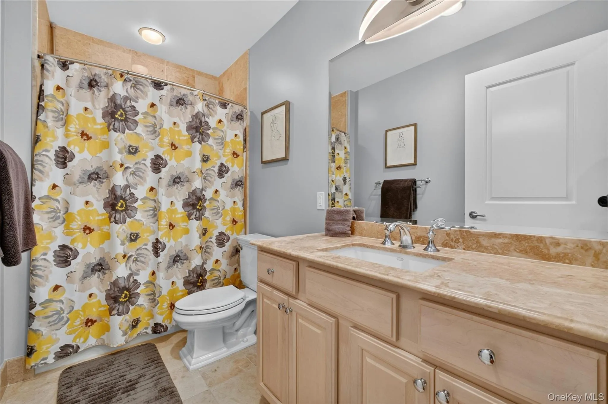 Stylish 2nd Full Bath. Stylish 2nd Full Bath.