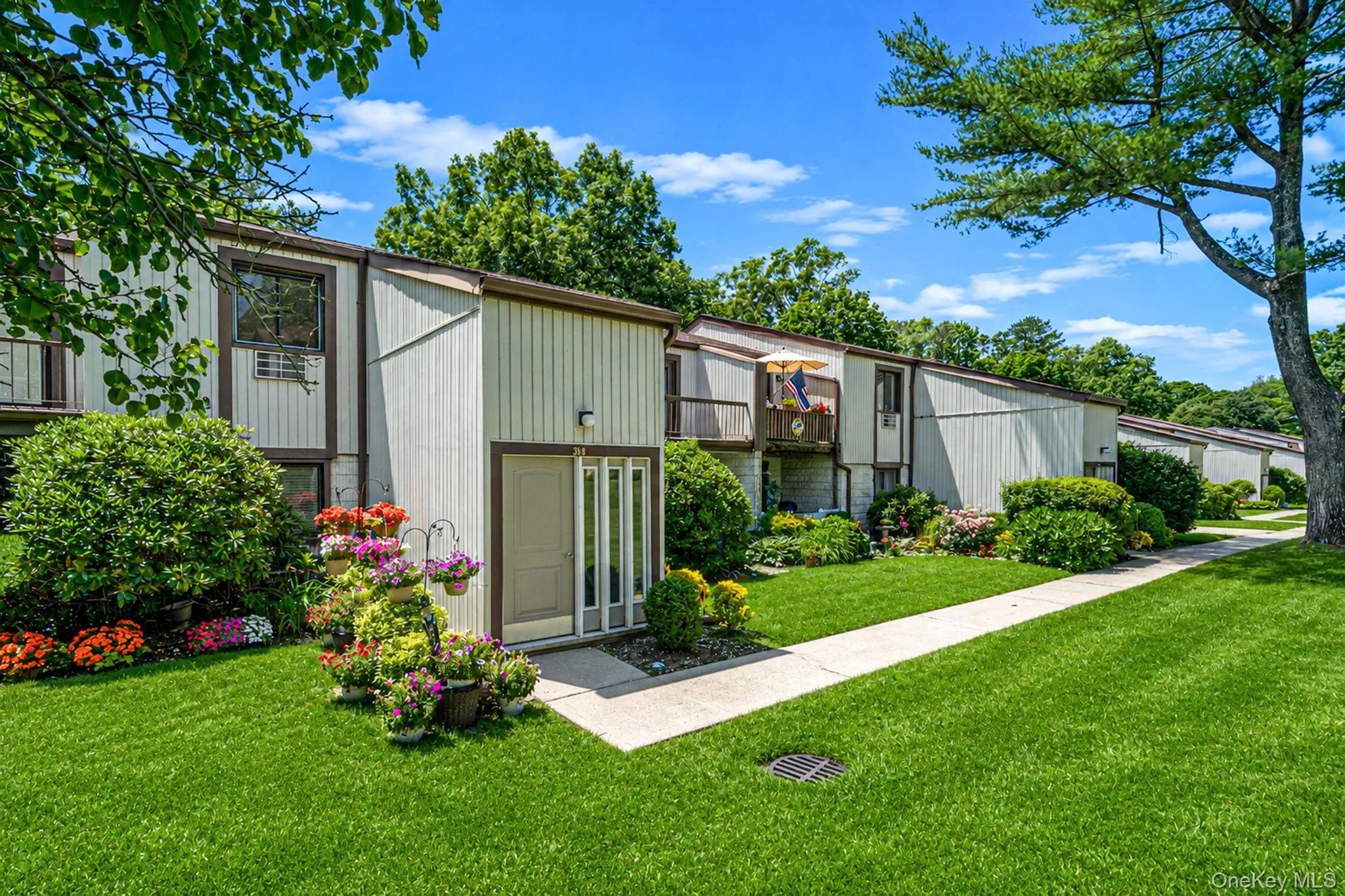 35 Richmond Boulevard, Islip, NY, 1 Bedroom Bedrooms, 3 Rooms Rooms,1 BathroomBathrooms,Residential,For Rent,Richmond,0,1025592 35 Richmond Boulevard, Islip, NY, 1 Bedroom Bedrooms, 3 Rooms Rooms,1 BathroomBathrooms,Residential,For Rent,Richmond,0,1025592