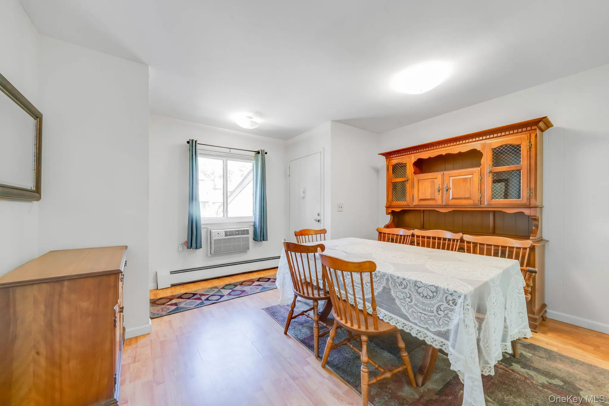 35 Richmond Boulevard, Islip, NY, 1 Bedroom Bedrooms, 3 Rooms Rooms,1 BathroomBathrooms,Residential,For Rent,Richmond,0,1025592 35 Richmond Boulevard, Islip, NY, 1 Bedroom Bedrooms, 3 Rooms Rooms,1 BathroomBathrooms,Residential,For Rent,Richmond,0,1025592