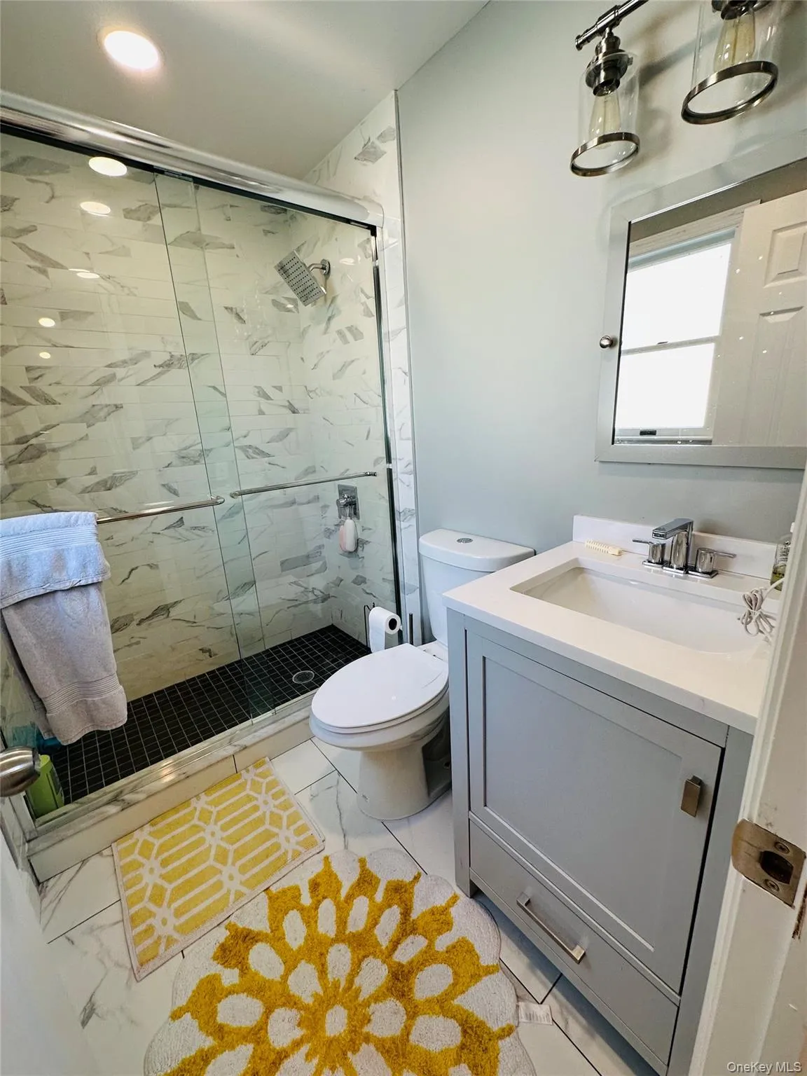 92 Clapham Avenue, North Hempstead, NY, 2 Bedrooms Bedrooms, 5 Rooms Rooms,3 BathroomsBathrooms,Residential Lease,For Rent,Clapham,0,1025595 92 Clapham Avenue, North Hempstead, NY, 2 Bedrooms Bedrooms, 5 Rooms Rooms,3 BathroomsBathrooms,Residential Lease,For Rent,Clapham,0,1025595
