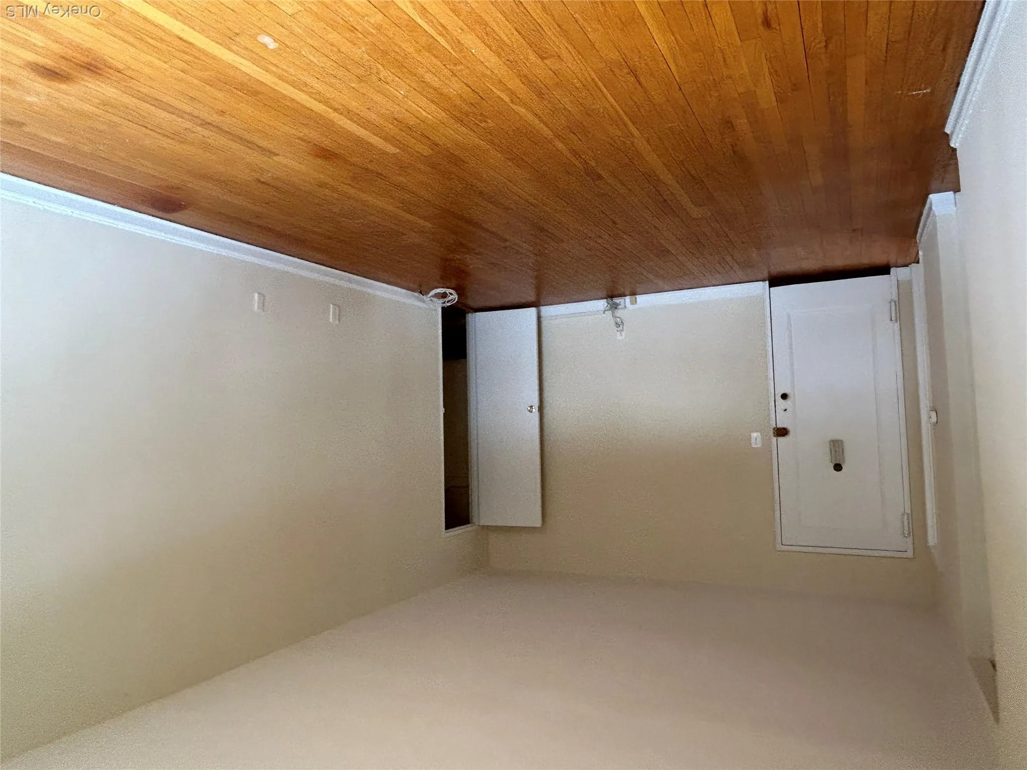 25 Dolphin Green, North Hempstead, NY, 1 Bedroom Bedrooms, 3 Rooms Rooms,1 BathroomBathrooms,Residential Lease,For Rent,Dolphin Green,0,1025596 25 Dolphin Green, North Hempstead, NY, 1 Bedroom Bedrooms, 3 Rooms Rooms,1 BathroomBathrooms,Residential Lease,For Rent,Dolphin Green,0,1025596