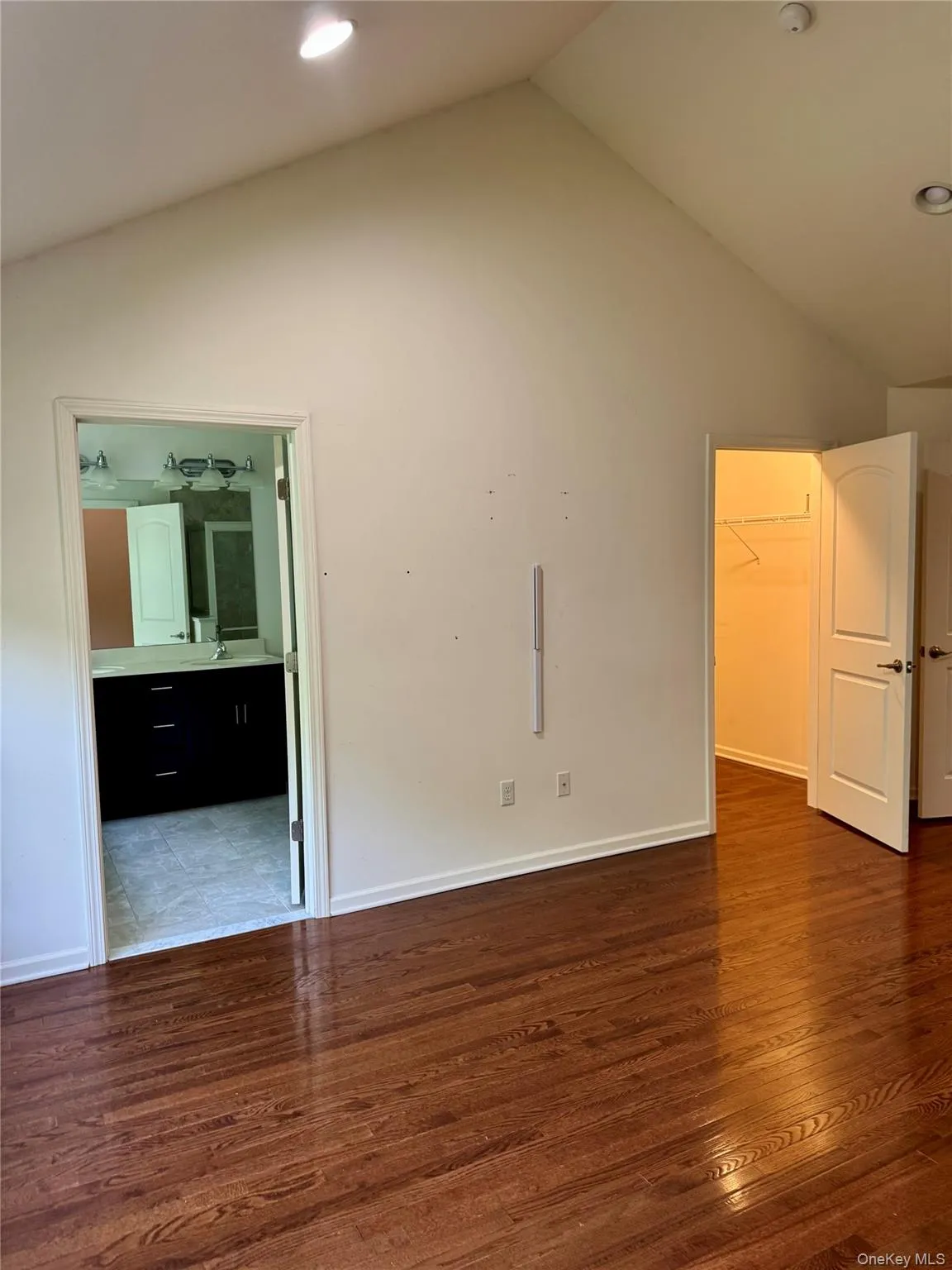 127 Meadow View Drive, Middletown, NY, 3 Bedrooms Bedrooms, 9 Rooms Rooms,2 BathroomsBathrooms,Residential Lease,For Rent,Meadow View,0,1025599 127 Meadow View Drive, Middletown, NY, 3 Bedrooms Bedrooms, 9 Rooms Rooms,2 BathroomsBathrooms,Residential Lease,For Rent,Meadow View,0,1025599