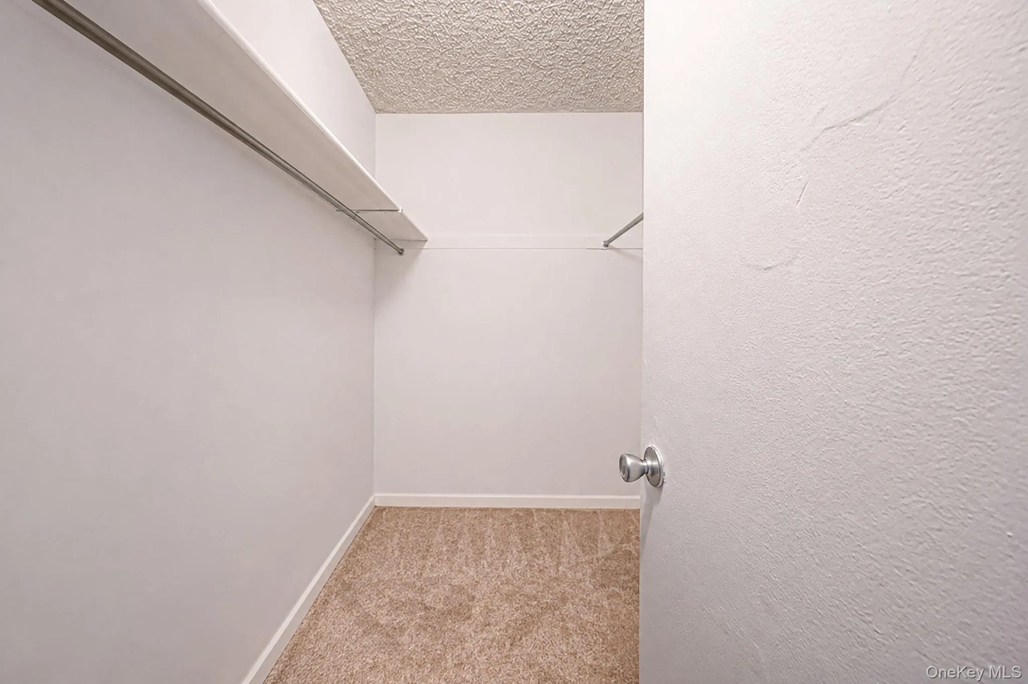 380 Fulton Street, Oyster Bay, NY, 1 Bedroom Bedrooms, 3 Rooms Rooms,1 BathroomBathrooms,Residential,For Rent,Fulton,0,1025600 380 Fulton Street, Oyster Bay, NY, 1 Bedroom Bedrooms, 3 Rooms Rooms,1 BathroomBathrooms,Residential,For Rent,Fulton,0,1025600