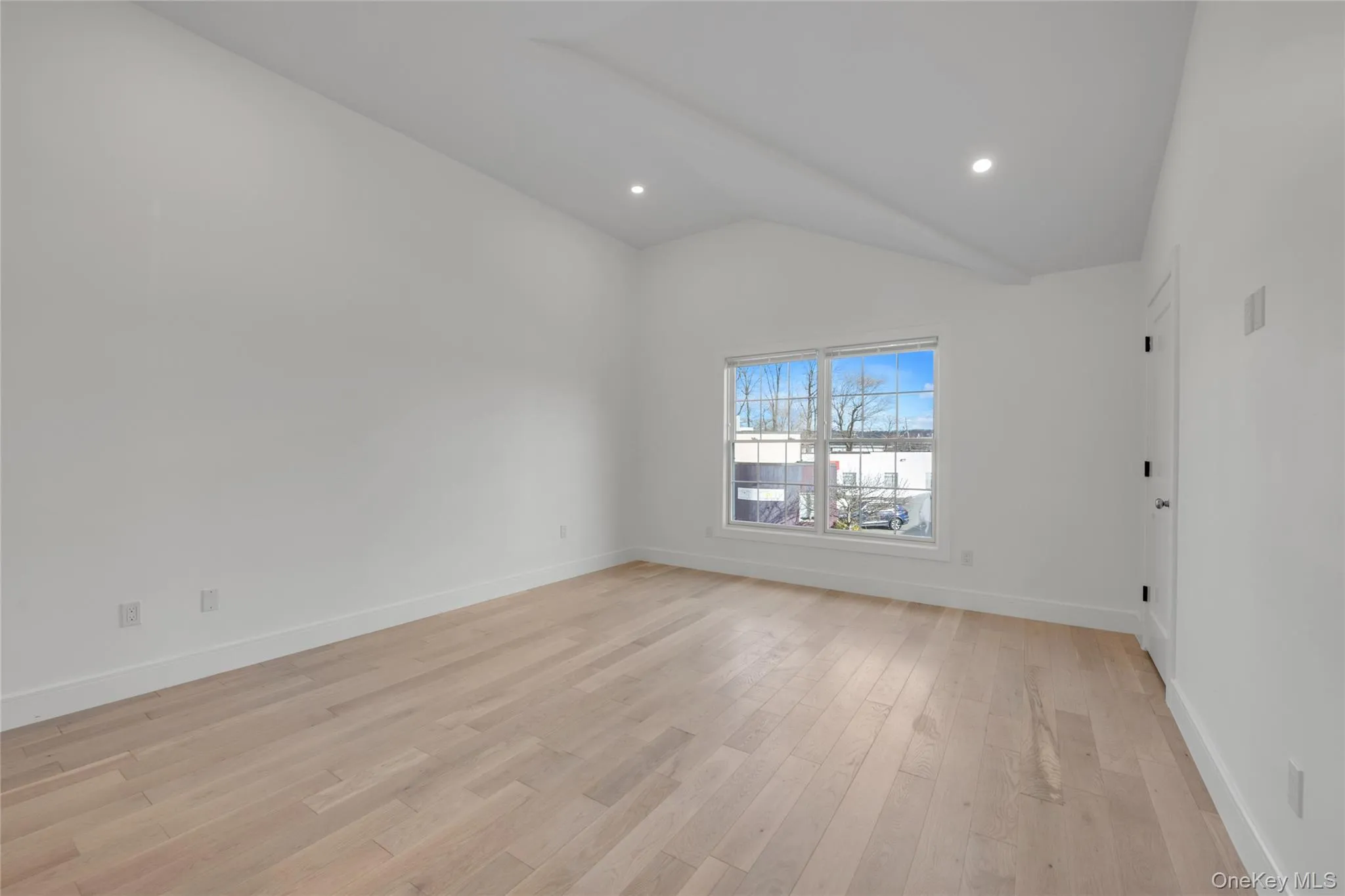 1 Manhasset Avenue, North Hempstead, NY, 4 Bedrooms Bedrooms, 7 Rooms Rooms,3 BathroomsBathrooms,Residential Lease,For Rent,Manhasset,0,1025606 1 Manhasset Avenue, North Hempstead, NY, 4 Bedrooms Bedrooms, 7 Rooms Rooms,3 BathroomsBathrooms,Residential Lease,For Rent,Manhasset,0,1025606