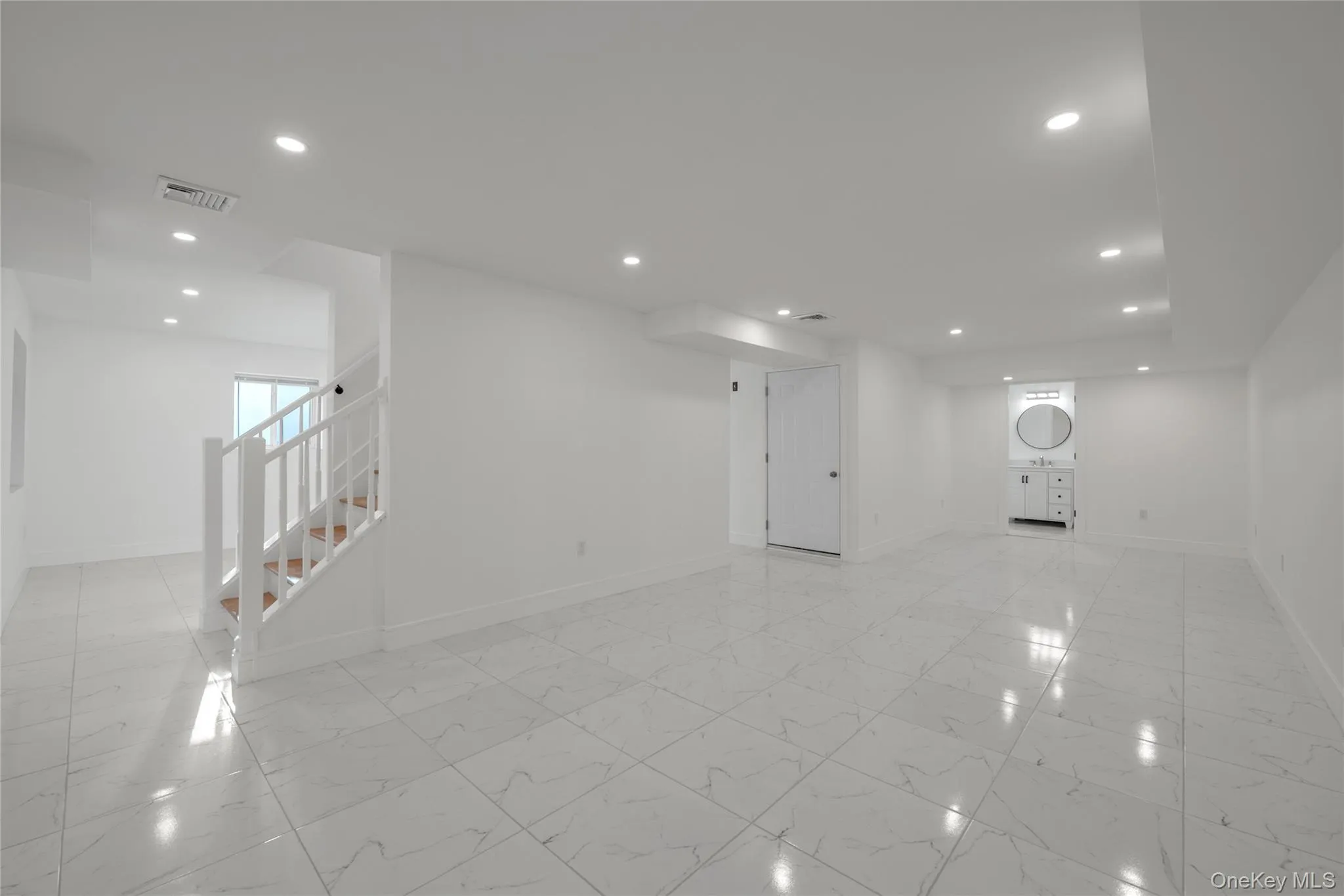 1 Manhasset Avenue, North Hempstead, NY, 4 Bedrooms Bedrooms, 7 Rooms Rooms,3 BathroomsBathrooms,Residential Lease,For Rent,Manhasset,0,1025606 1 Manhasset Avenue, North Hempstead, NY, 4 Bedrooms Bedrooms, 7 Rooms Rooms,3 BathroomsBathrooms,Residential Lease,For Rent,Manhasset,0,1025606