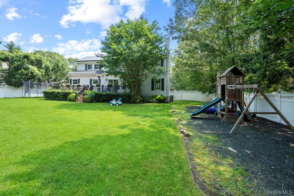 15 Victoria Court, Islip, NY, 4 Bedrooms Bedrooms, 9 Rooms Rooms,2 BathroomsBathrooms,Residential,For Rent,Victoria,0,1025608 15 Victoria Court, Islip, NY, 4 Bedrooms Bedrooms, 9 Rooms Rooms,2 BathroomsBathrooms,Residential,For Rent,Victoria,0,1025608