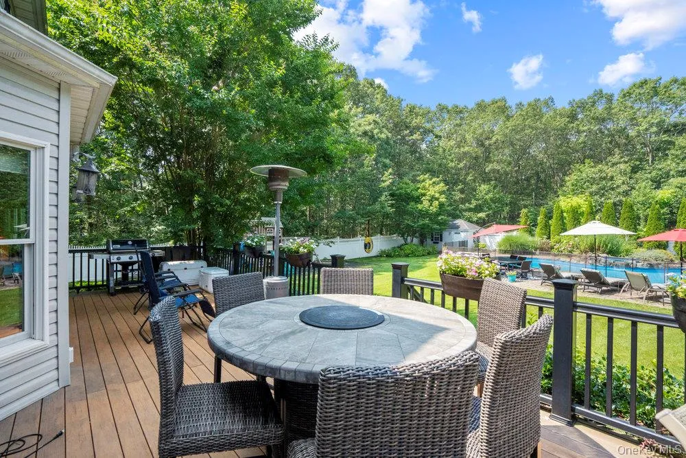 15 Victoria Court, Islip, NY, 4 Bedrooms Bedrooms, 9 Rooms Rooms,2 BathroomsBathrooms,Residential,For Rent,Victoria,0,1025608 15 Victoria Court, Islip, NY, 4 Bedrooms Bedrooms, 9 Rooms Rooms,2 BathroomsBathrooms,Residential,For Rent,Victoria,0,1025608