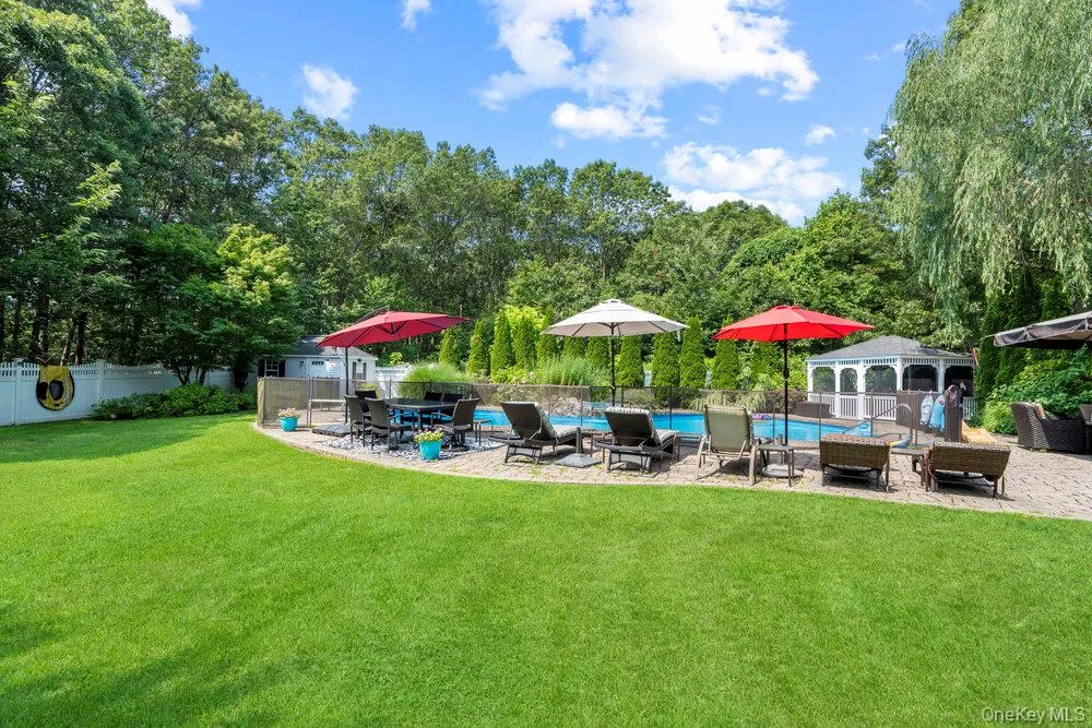 15 Victoria Court, Islip, NY, 4 Bedrooms Bedrooms, 9 Rooms Rooms,2 BathroomsBathrooms,Residential,For Rent,Victoria,0,1025608 15 Victoria Court, Islip, NY, 4 Bedrooms Bedrooms, 9 Rooms Rooms,2 BathroomsBathrooms,Residential,For Rent,Victoria,0,1025608