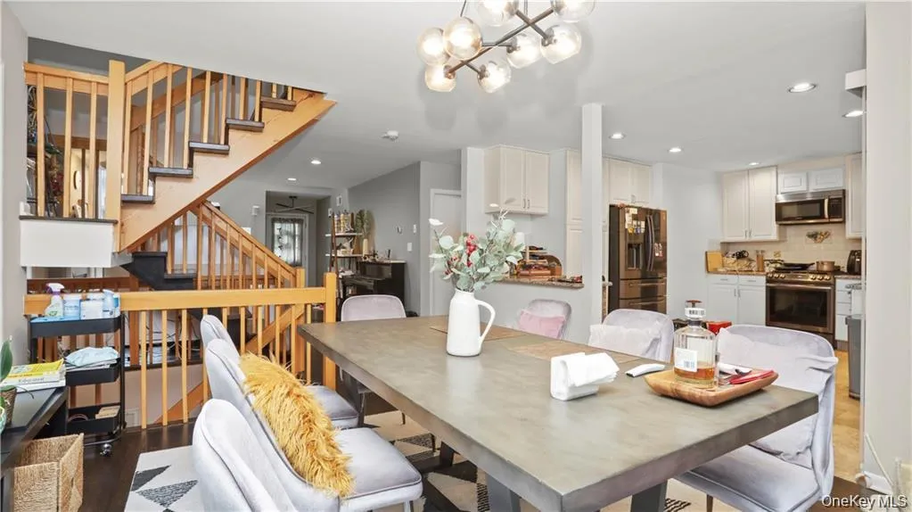 4 Pinewood Circle, North Castle, NY, 3 Bedrooms Bedrooms, 6 Rooms Rooms,2 BathroomsBathrooms,Residential Lease,For Rent,Pinewood,0,1025611 4 Pinewood Circle, North Castle, NY, 3 Bedrooms Bedrooms, 6 Rooms Rooms,2 BathroomsBathrooms,Residential Lease,For Rent,Pinewood,0,1025611