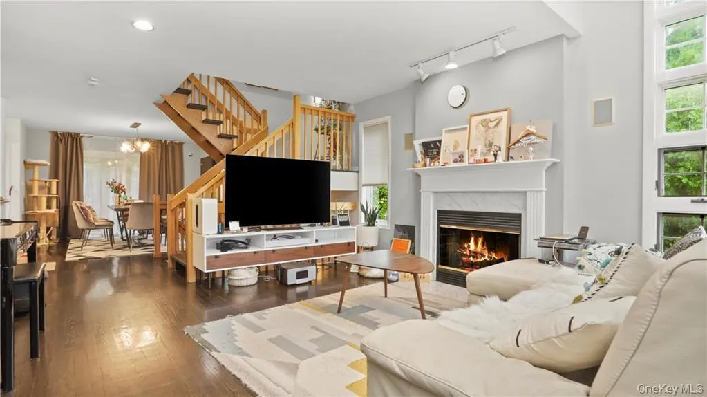 4 Pinewood Circle, North Castle, NY, 3 Bedrooms Bedrooms, 6 Rooms Rooms,2 BathroomsBathrooms,Residential Lease,For Rent,Pinewood,0,1025611 4 Pinewood Circle, North Castle, NY, 3 Bedrooms Bedrooms, 6 Rooms Rooms,2 BathroomsBathrooms,Residential Lease,For Rent,Pinewood,0,1025611