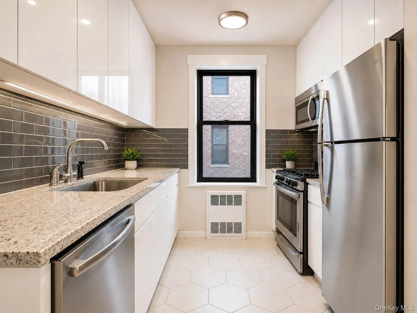 226-26 Union Turnpike, New York, NY, 2 Bedrooms Bedrooms, 5 Rooms Rooms,1 BathroomBathrooms,Residential,For Rent,Union,0,1025612 226-26 Union Turnpike, New York, NY, 2 Bedrooms Bedrooms, 5 Rooms Rooms,1 BathroomBathrooms,Residential,For Rent,Union,0,1025612