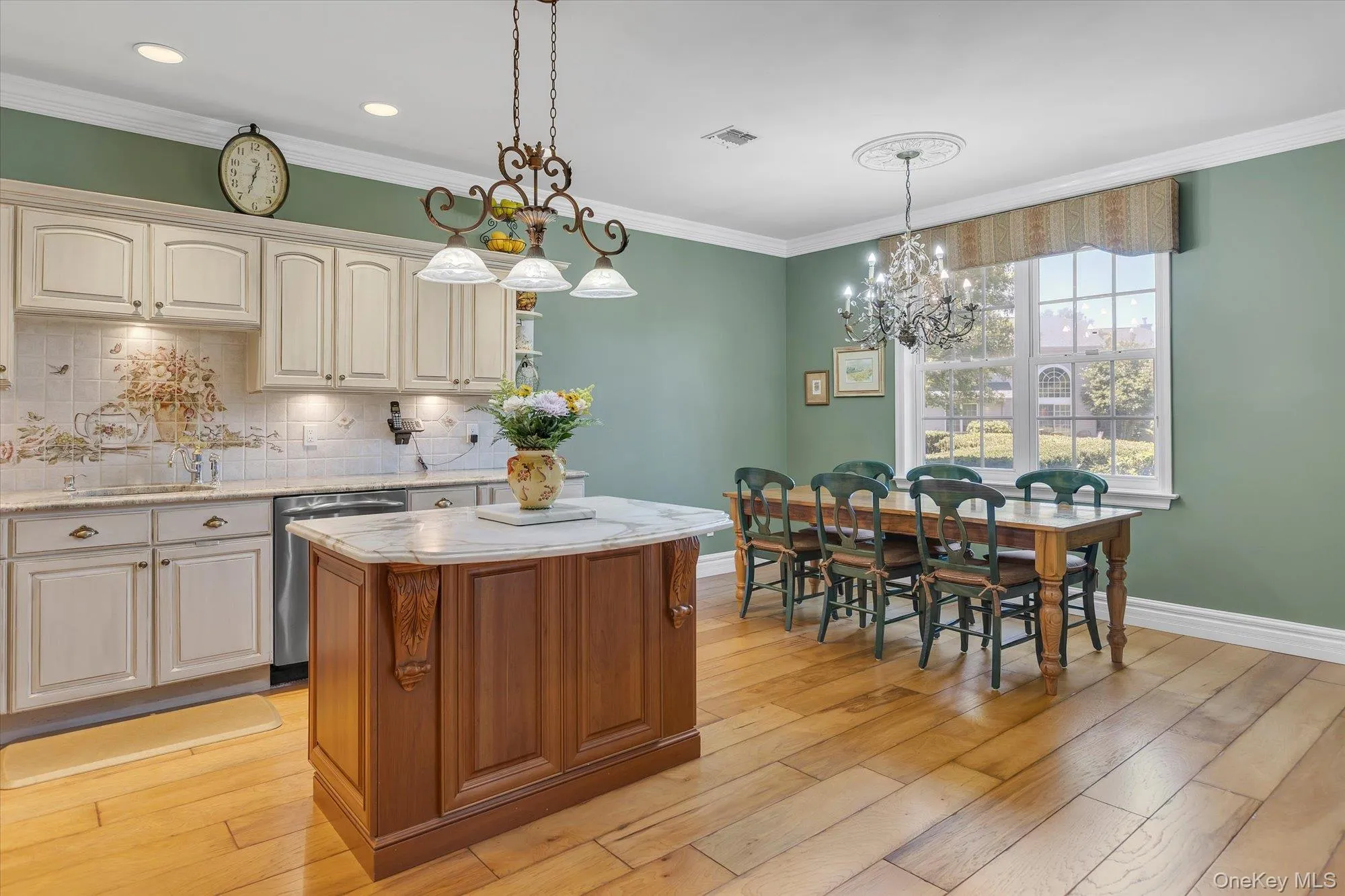 742 Verona Drive, Huntington, NY, 2 Bedrooms Bedrooms, 6 Rooms Rooms,2 BathroomsBathrooms,Residential,For Rent,Verona,0,1025617 742 Verona Drive, Huntington, NY, 2 Bedrooms Bedrooms, 6 Rooms Rooms,2 BathroomsBathrooms,Residential,For Rent,Verona,0,1025617