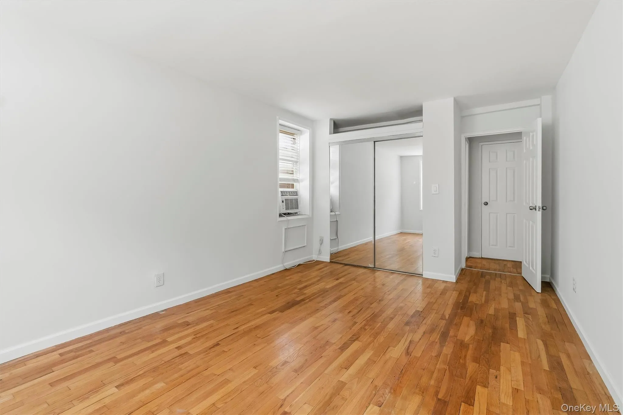 679 warburton Avenue, Yonkers, NY, 1 Bedroom Bedrooms, 4 Rooms Rooms,1 BathroomBathrooms,Residential,For Rent,warburton,0,1025622 679 warburton Avenue, Yonkers, NY, 1 Bedroom Bedrooms, 4 Rooms Rooms,1 BathroomBathrooms,Residential,For Rent,warburton,0,1025622
