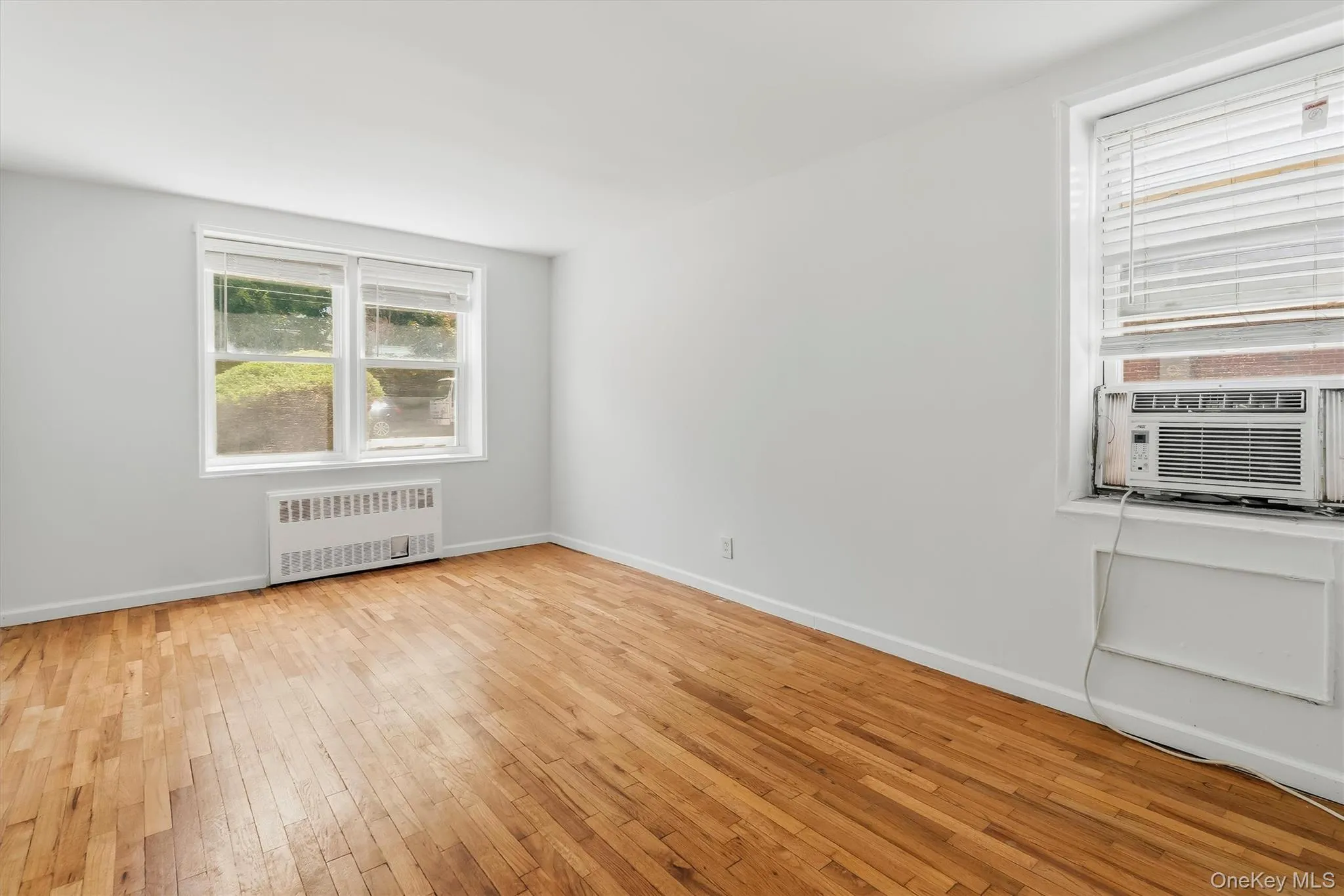 679 warburton Avenue, Yonkers, NY, 1 Bedroom Bedrooms, 4 Rooms Rooms,1 BathroomBathrooms,Residential,For Rent,warburton,0,1025622 679 warburton Avenue, Yonkers, NY, 1 Bedroom Bedrooms, 4 Rooms Rooms,1 BathroomBathrooms,Residential,For Rent,warburton,0,1025622