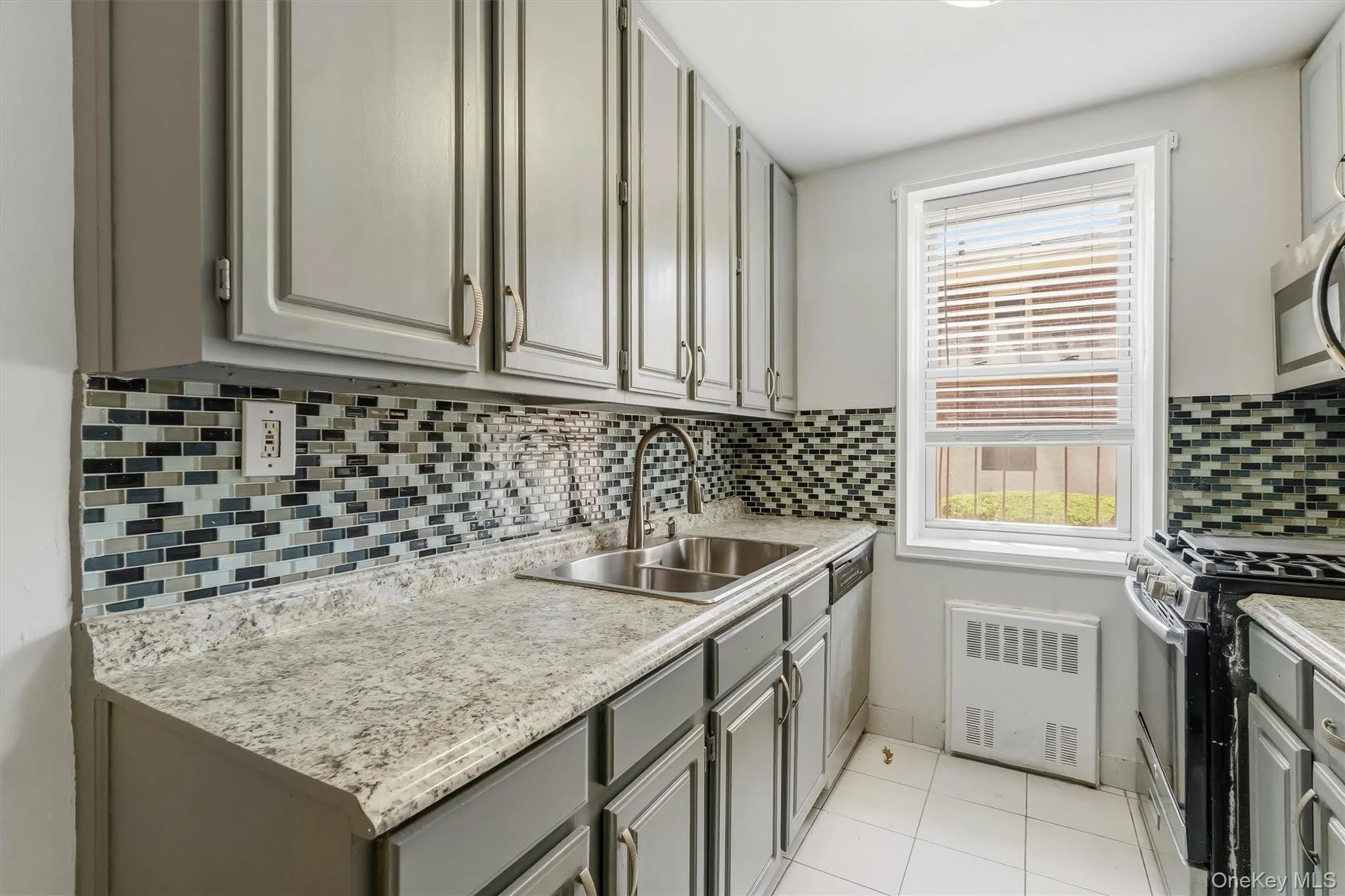 679 warburton Avenue, Yonkers, NY, 1 Bedroom Bedrooms, 4 Rooms Rooms,1 BathroomBathrooms,Residential,For Rent,warburton,0,1025622 679 warburton Avenue, Yonkers, NY, 1 Bedroom Bedrooms, 4 Rooms Rooms,1 BathroomBathrooms,Residential,For Rent,warburton,0,1025622